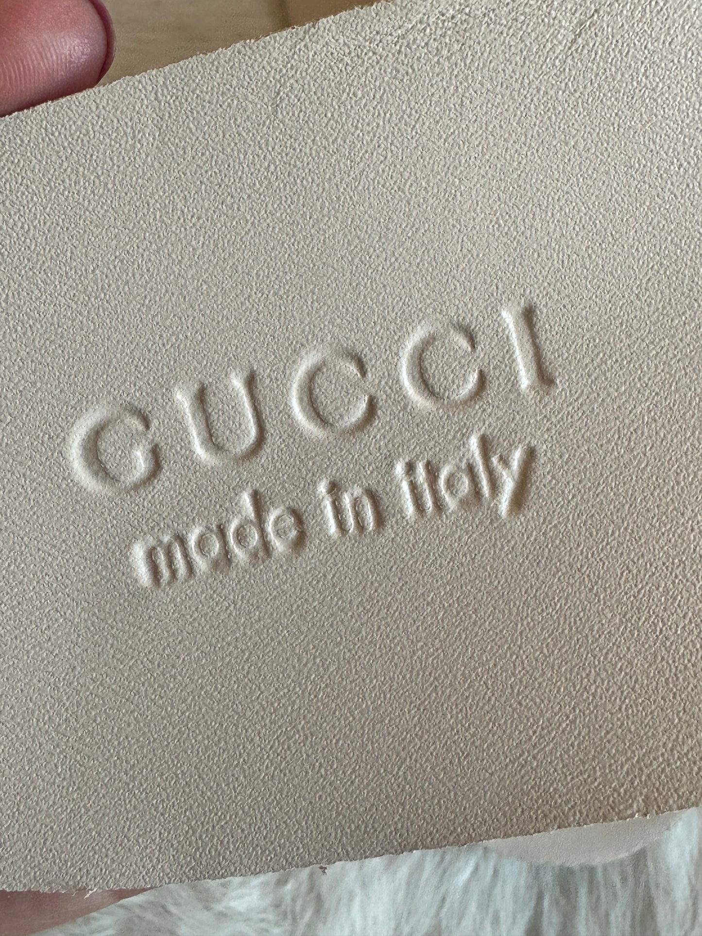Gucci Rhyton Logo Ivory Sneakers 7EU (40EU)