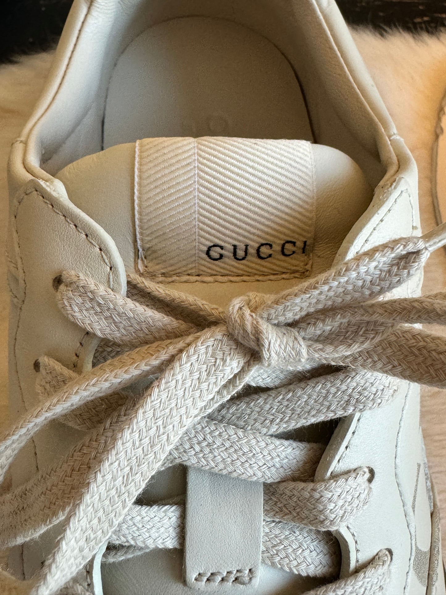 Gucci Rhyton Logo Ivory Sneakers 7EU (40EU)