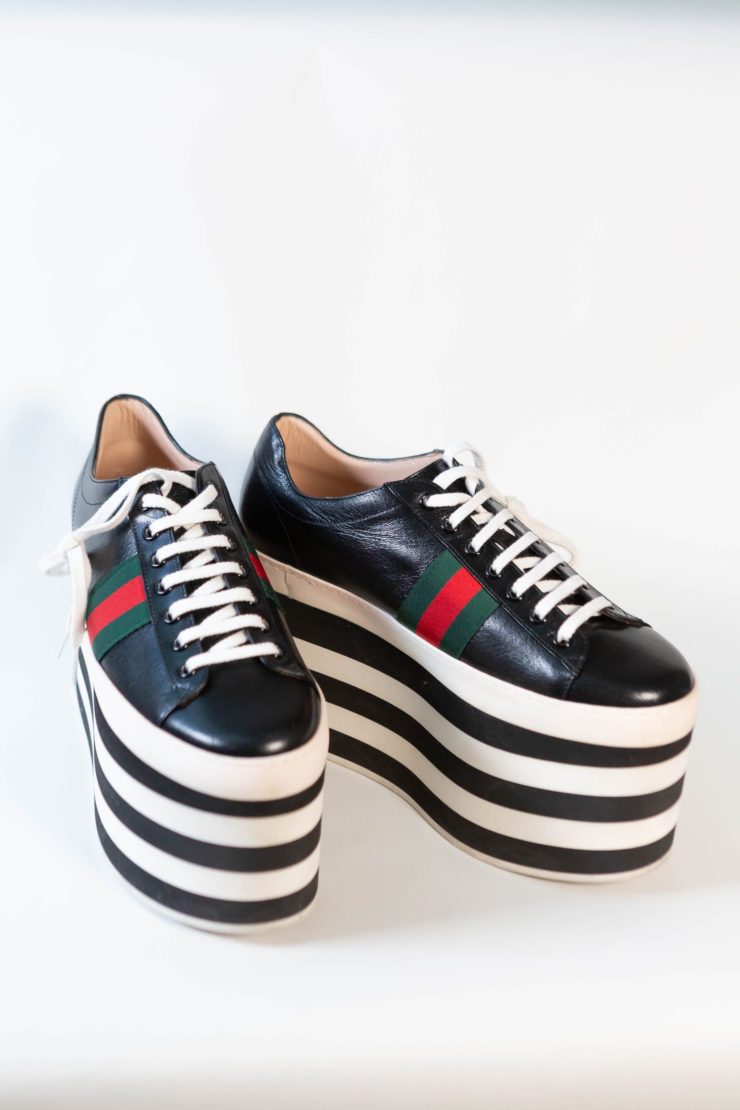 GUCCI Black Peggy Platforms Women's Sneakers 39EU