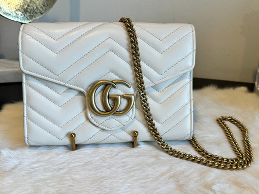 GUCCI Ivory Leather GG Marmont Mini WOC