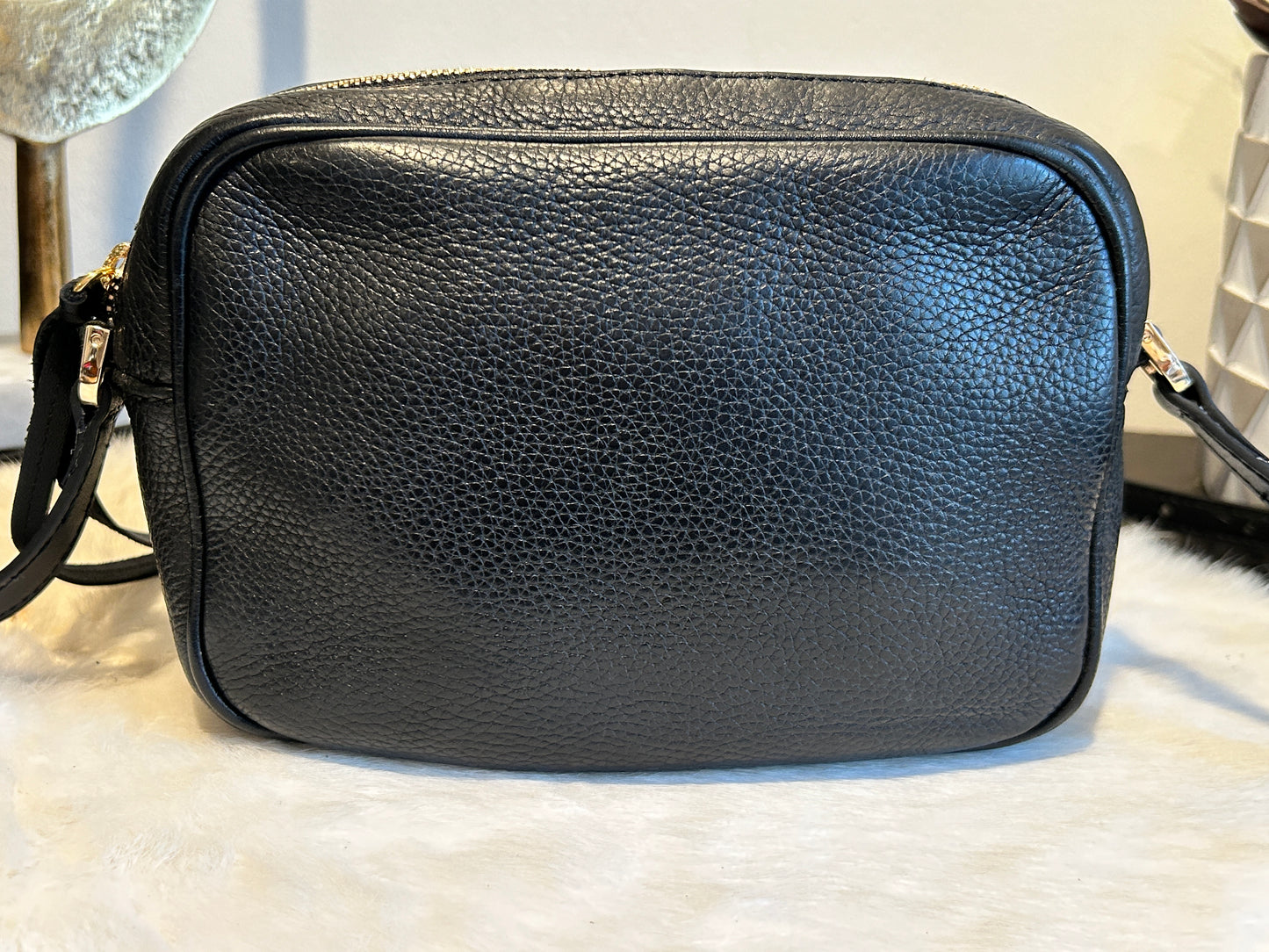 GUCCI Soho Disco Black Pebbled Camera Bag