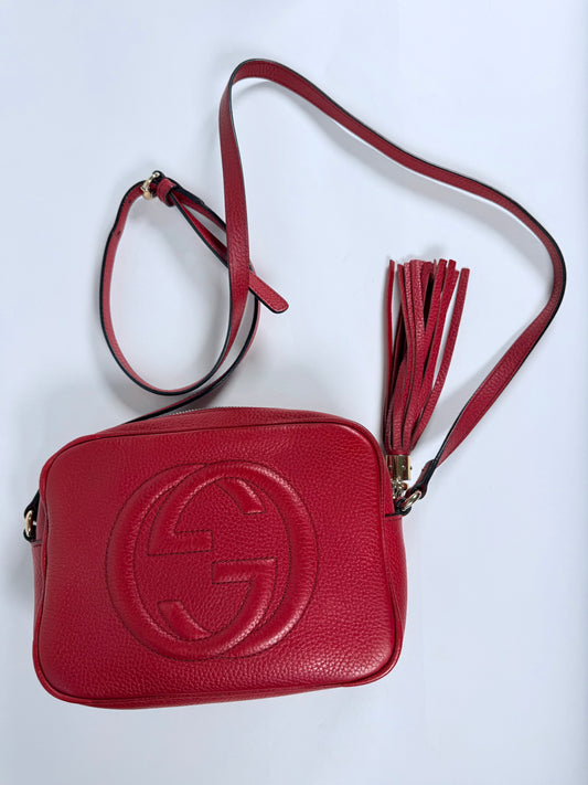 GUCCI Soho Disco Red Pebbled Camera Bag