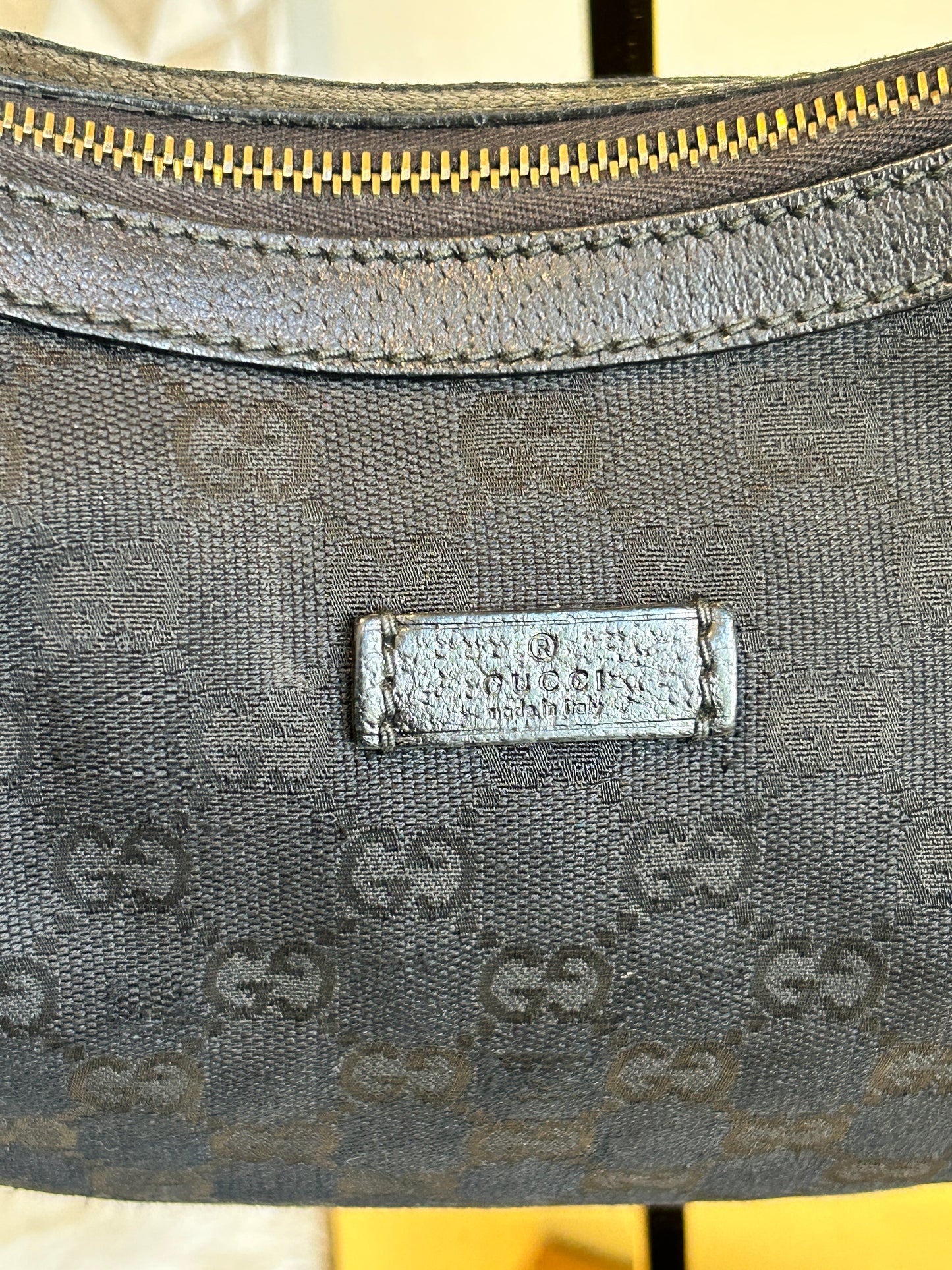 GUCCI GG Canvas Vintage Web Med Messenger