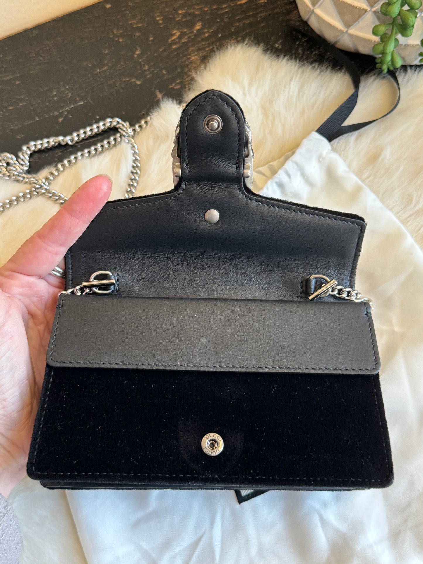 GUCCI Dionysus Velvet Super Mini WOC Black