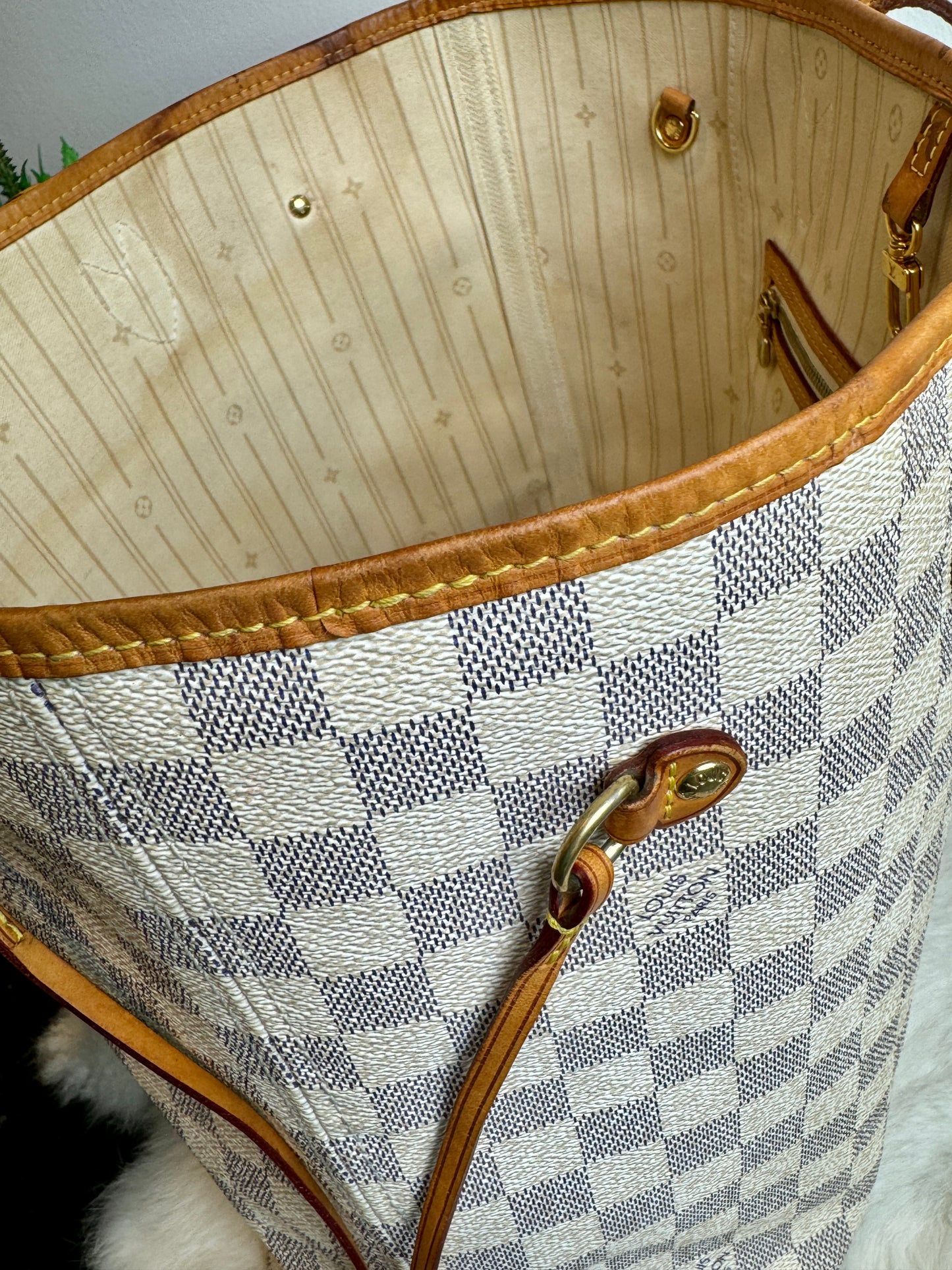 Authentic Louis Vuitton Neverfull MM Damier Azur