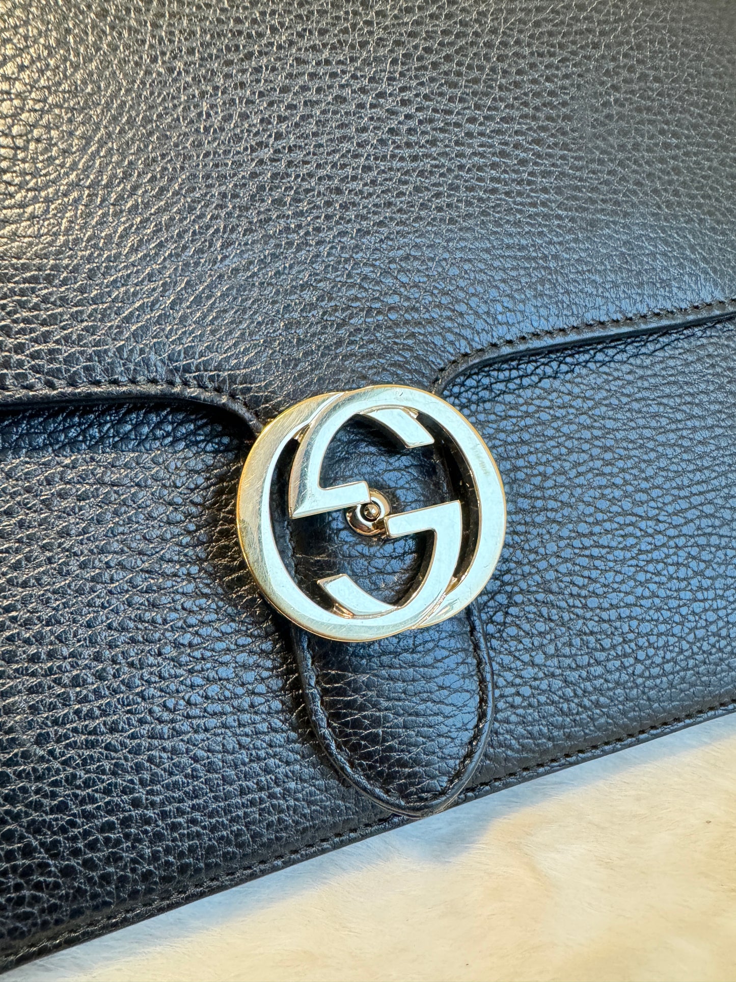 Gucci Interlocking G Camelia Black Leather Bag