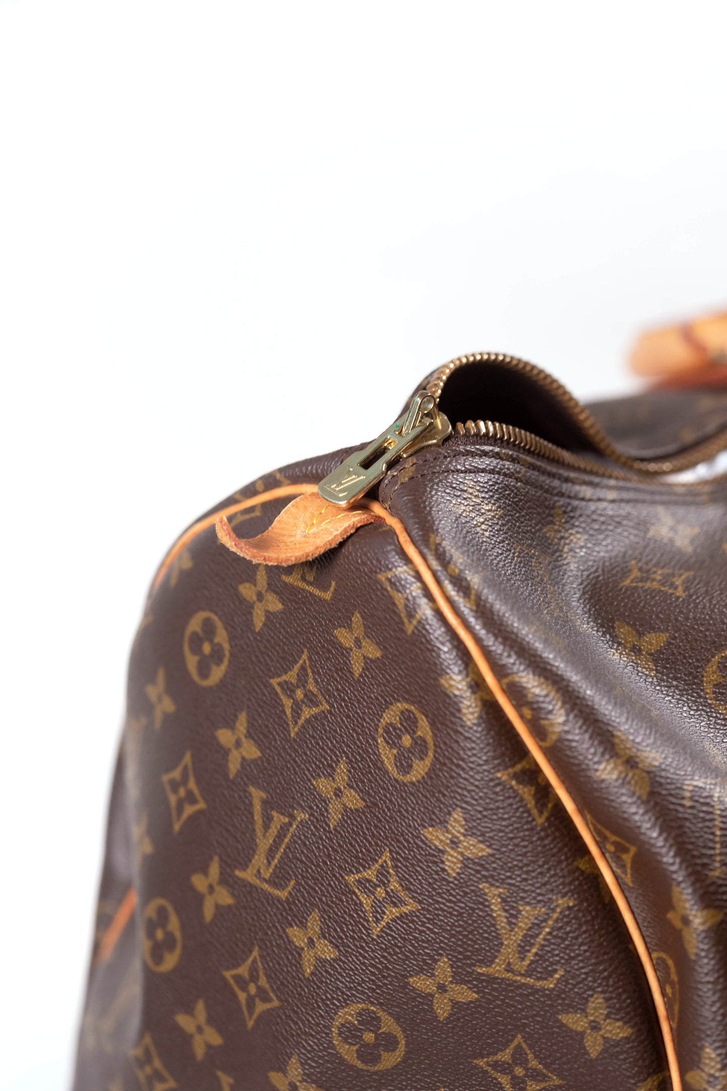 Louis Vuitton Pre-Owned Monogram Keepall 55 Duffel Bag