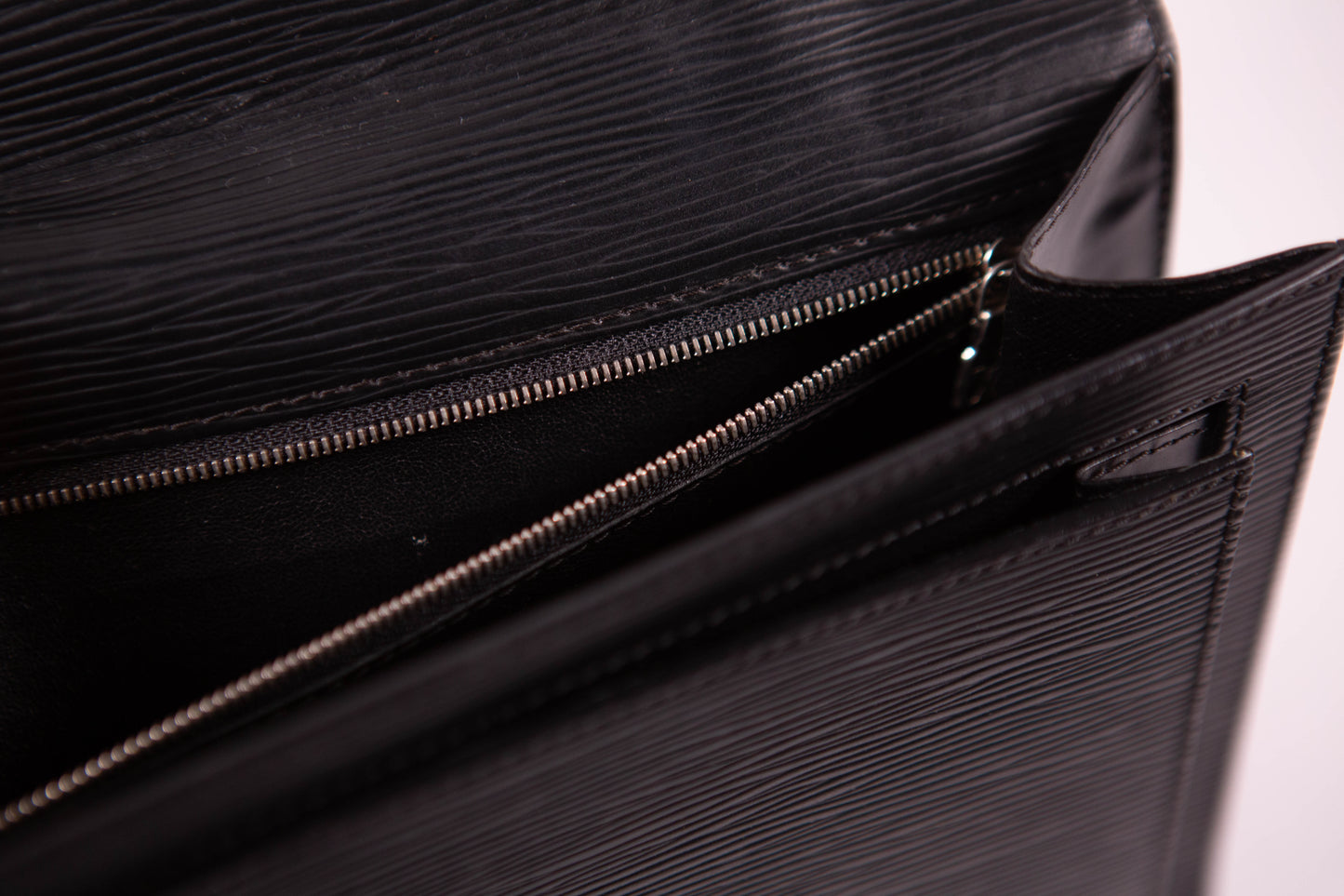 Louis Vuitton Epi Leather Pochette Sellier Dragonne Black Clutch
