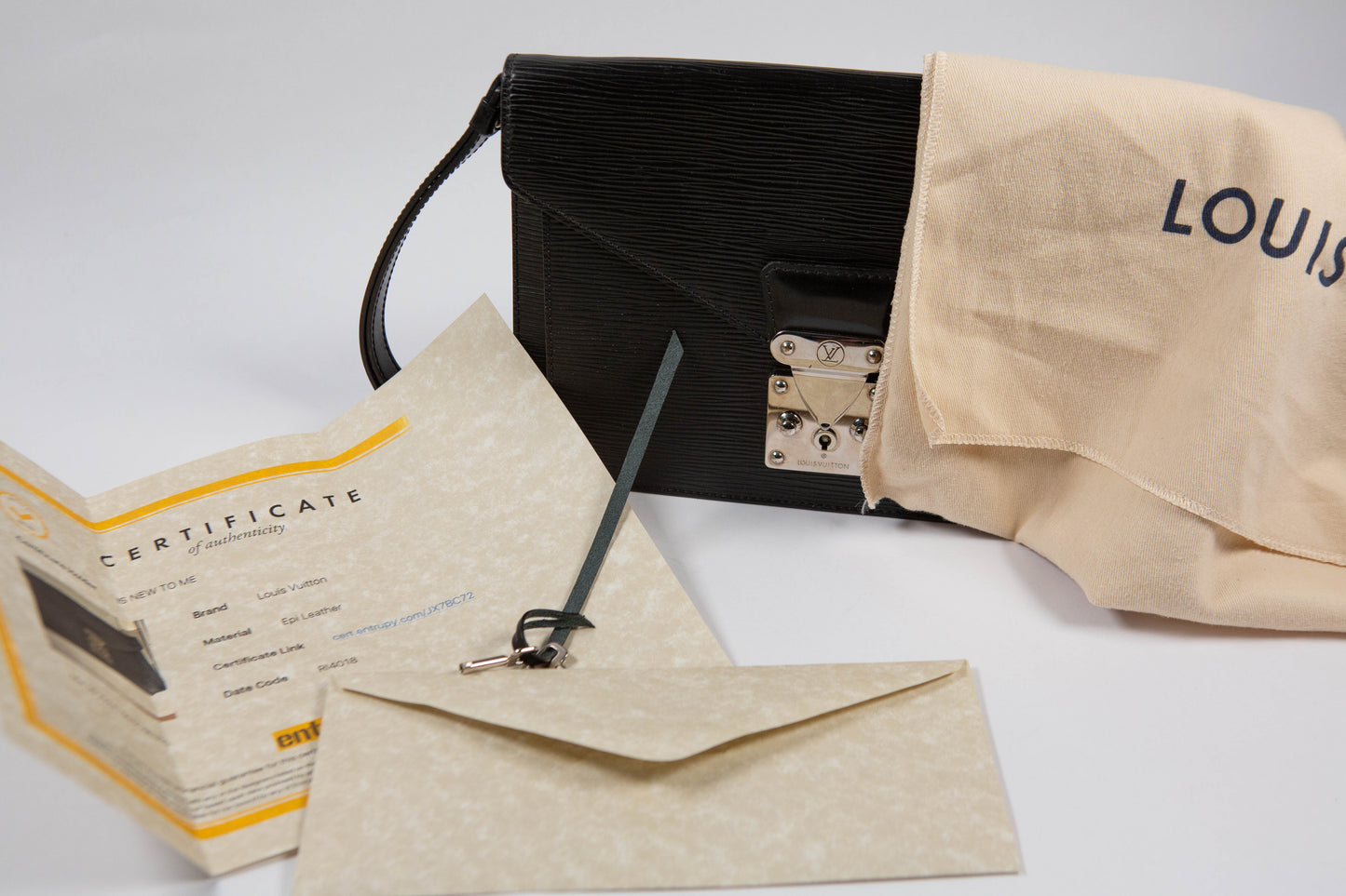 Louis Vuitton Epi Leather Pochette Sellier Dragonne Black Clutch