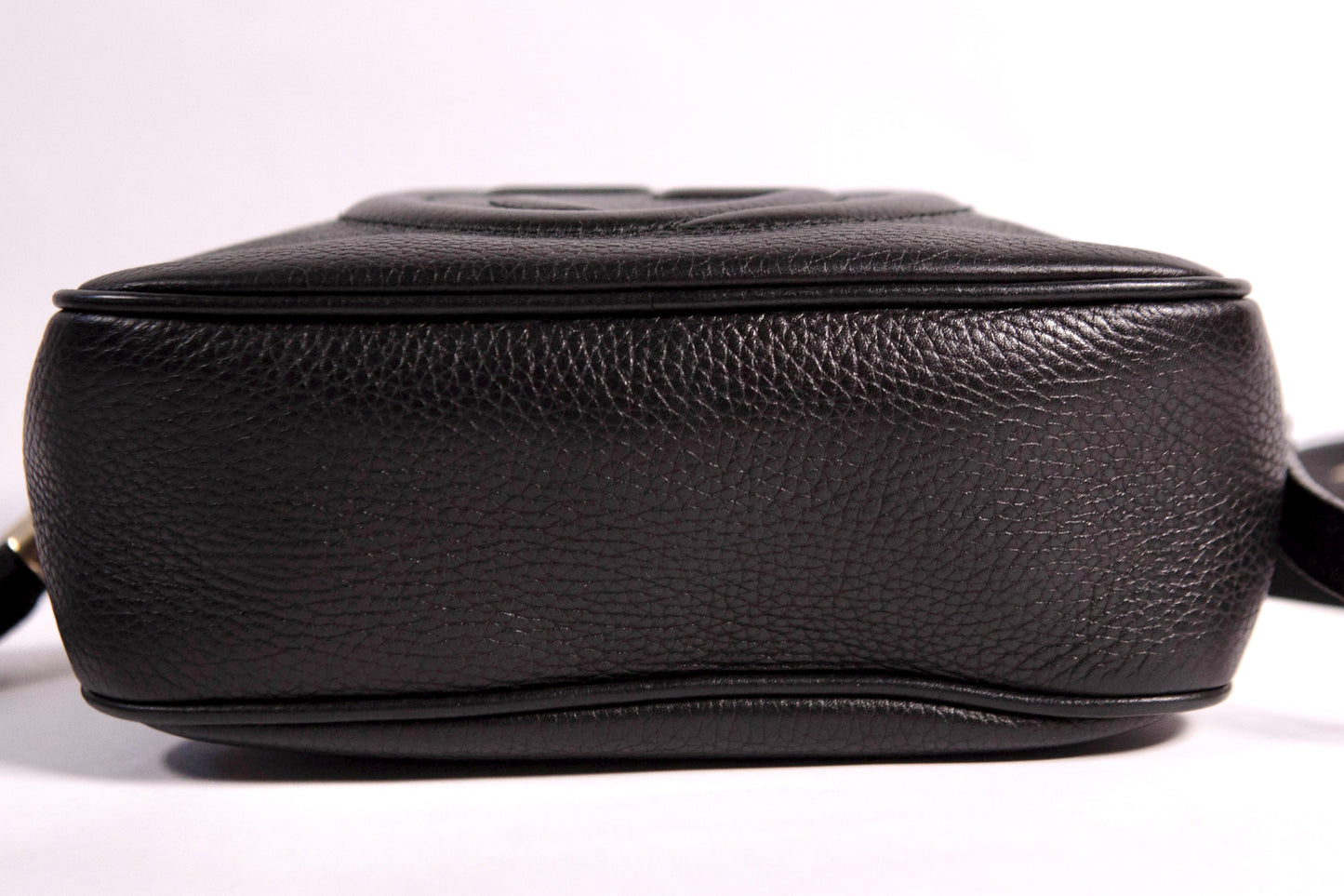 GUCCI Soho Disco Black Pebbled Camera Bag