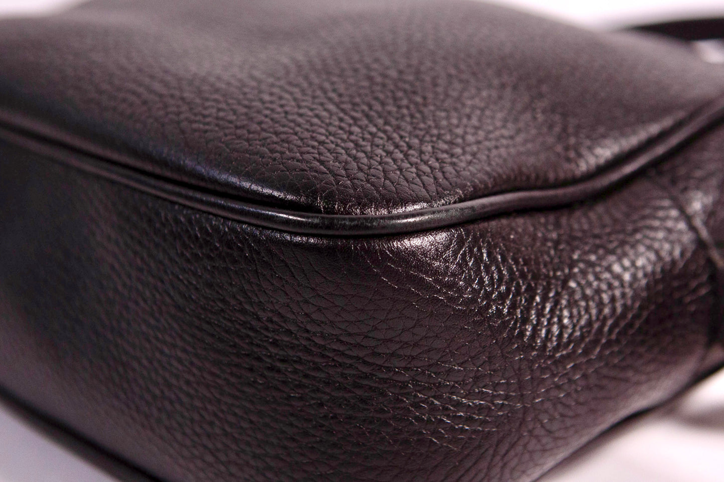 GUCCI Soho Disco Black Pebbled Camera Bag