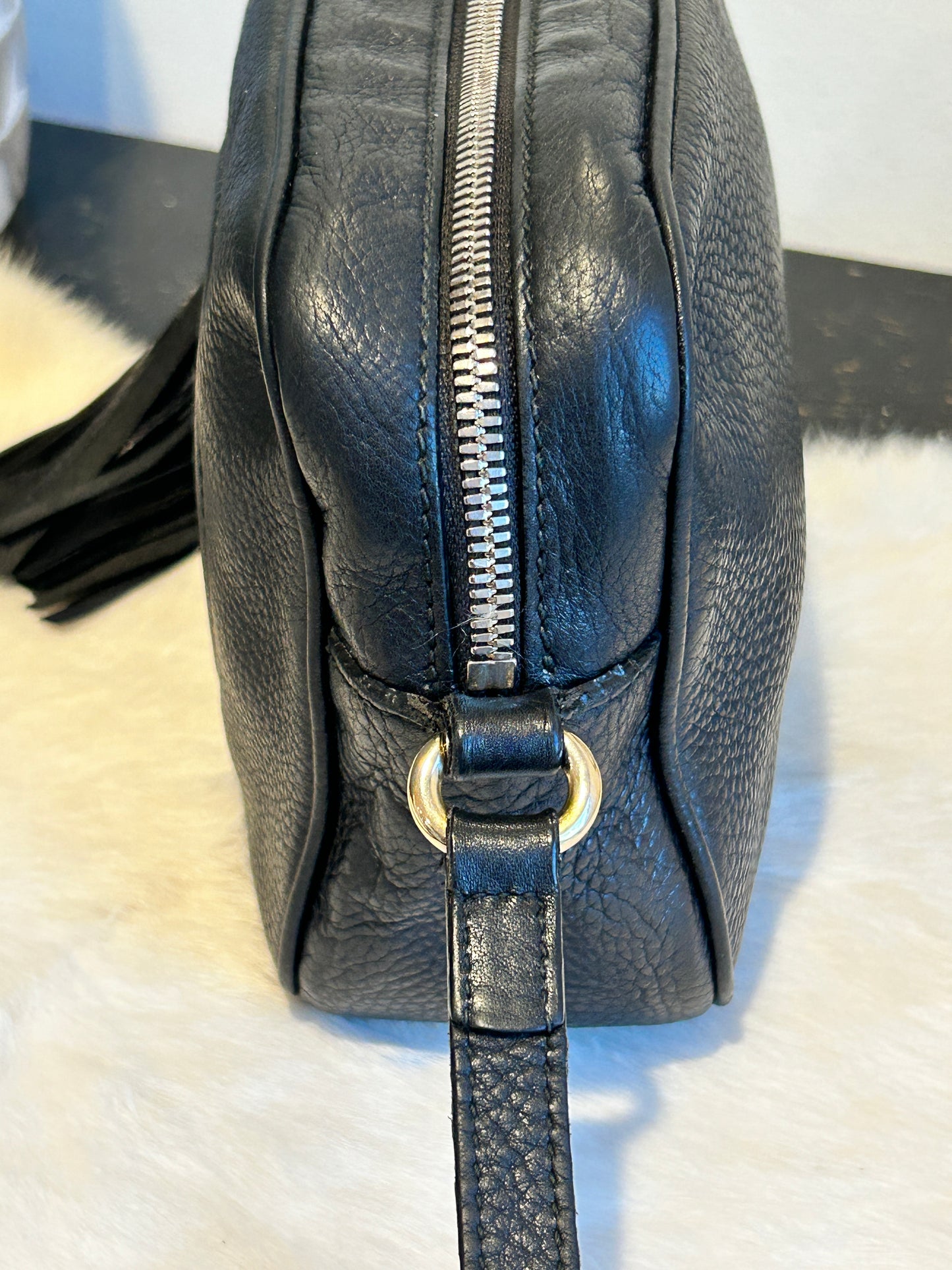 GUCCI Soho Disco Black Pebbled Camera Bag