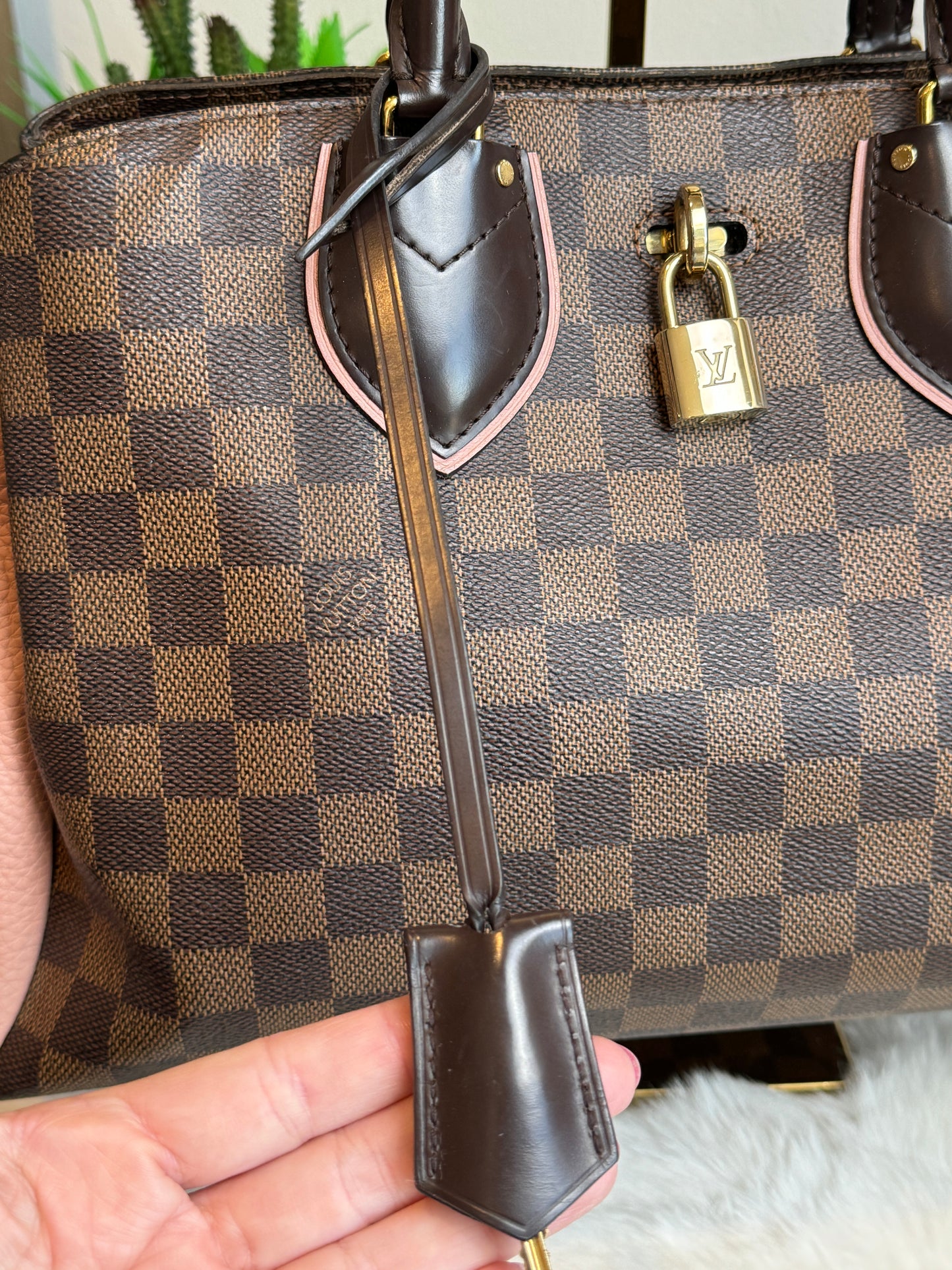 Louis Vuitton Cuir Taurillon Damier Ebene Normandy Magnolia
