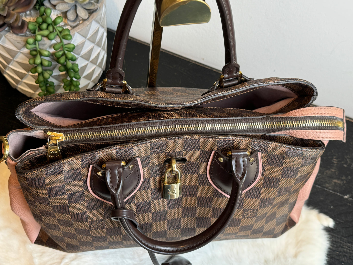 Louis Vuitton Cuir Taurillon Damier Ebene Normandy Magnolia