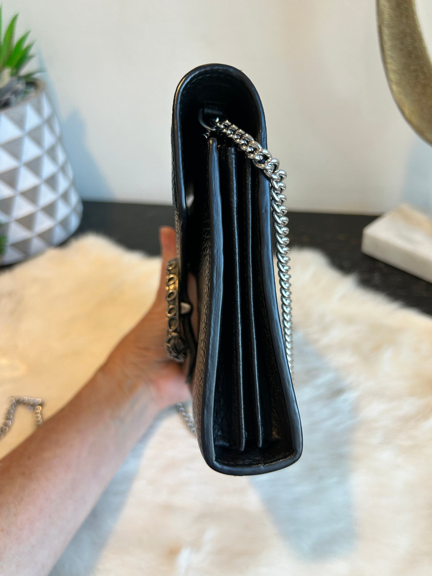 GUCCI Mini Dionysus Chain Wallet Black