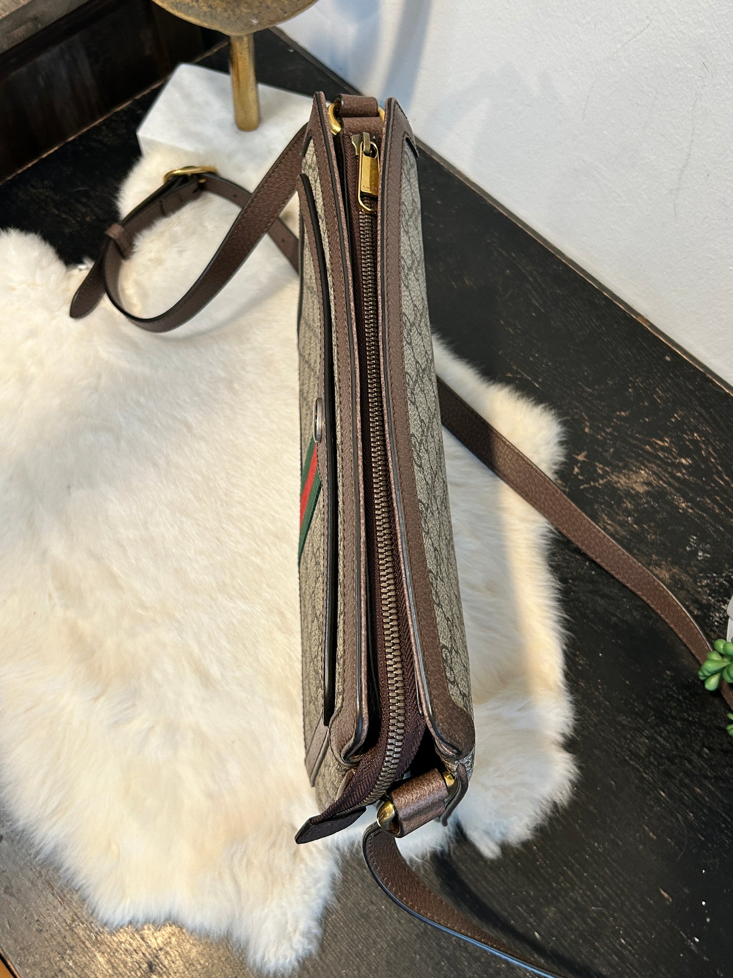 GUCCI GG Supreme Canvas Ophidia Crossbody