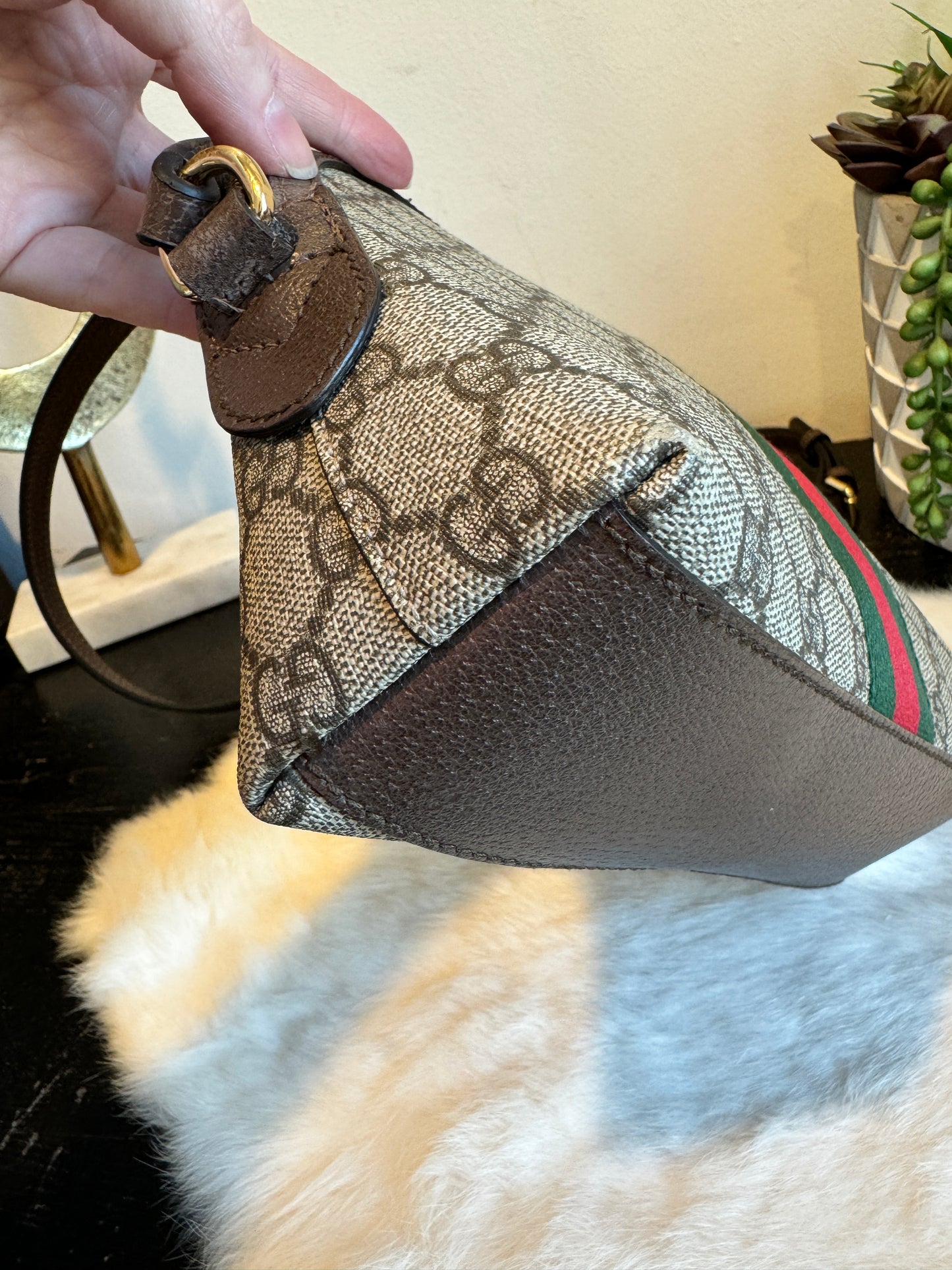 GUCCI Supreme Ophidia Round Top Crossbody Bag