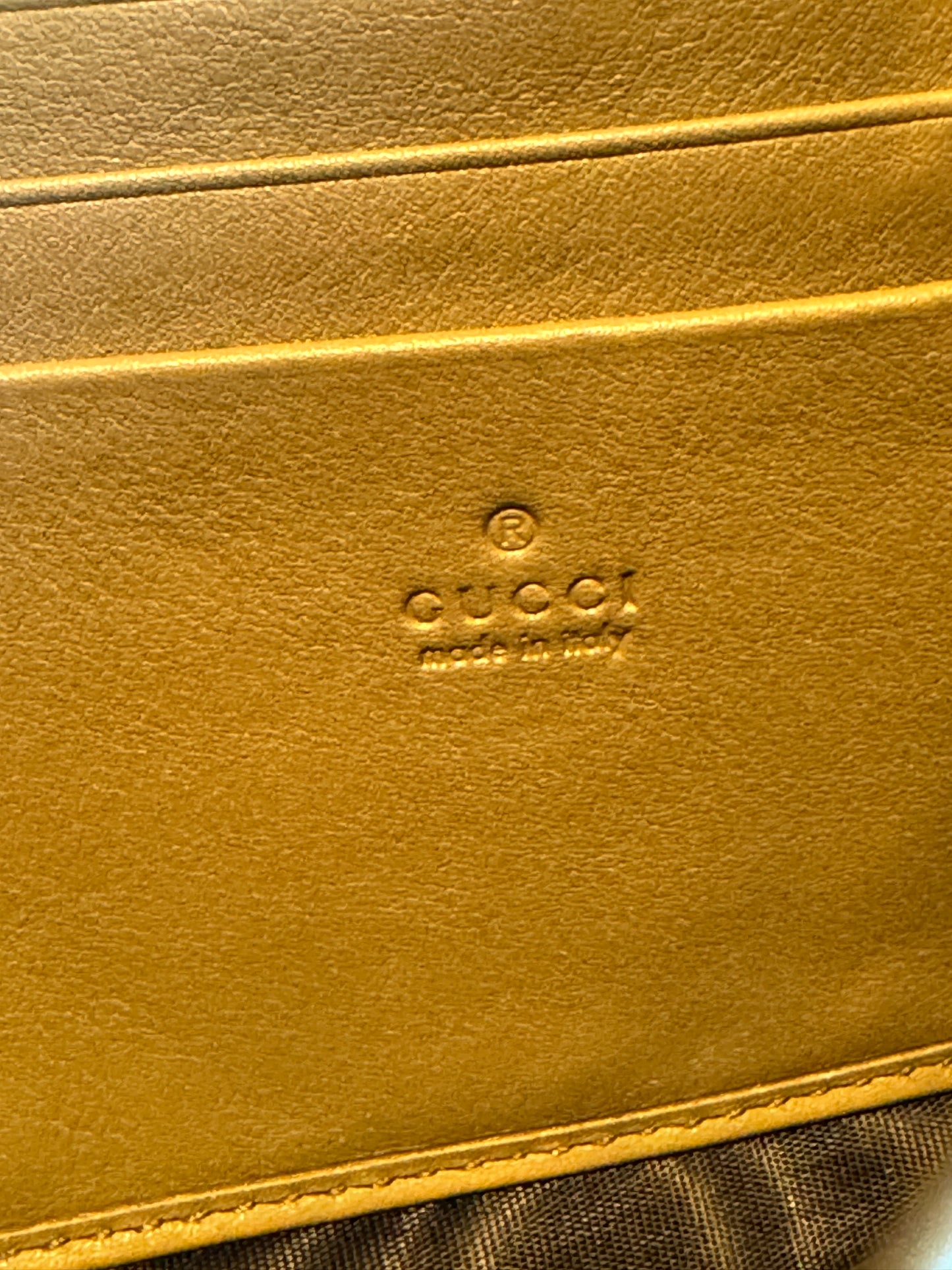 GUCCI Velvet GG Marmont Wallet on Chain Beige