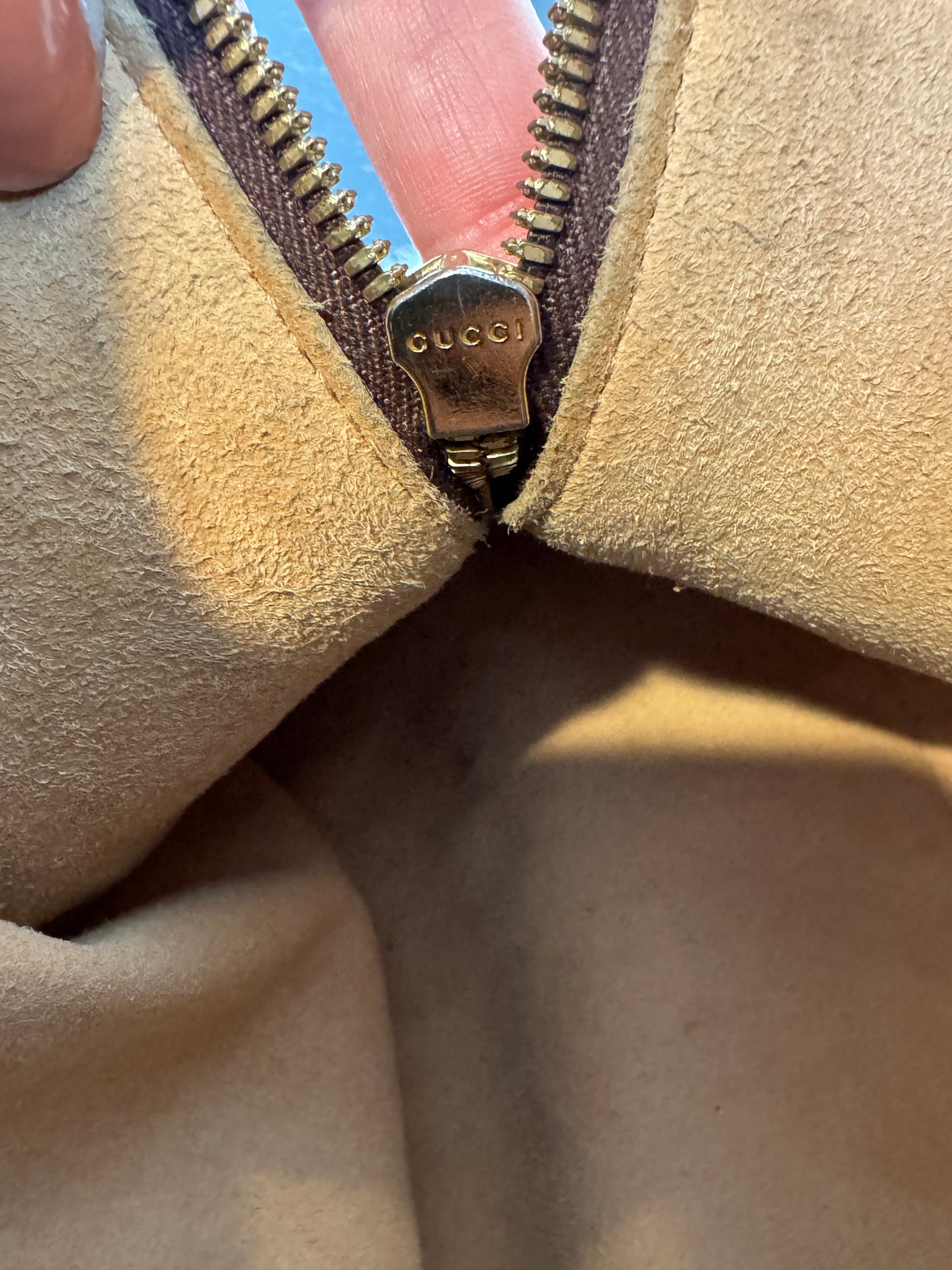 GUCCI Ophidia Supreme Canvas Round Top Medium Tote