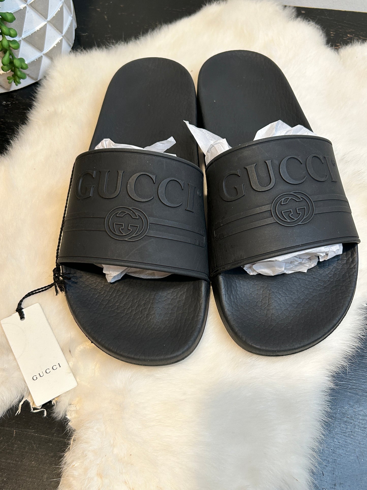 GUCCI Interlocking Logo Black 9EU (42EU)