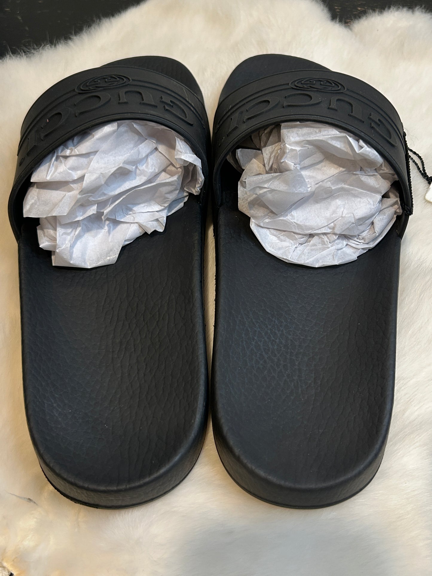 GUCCI Interlocking Logo Black 9EU (42EU)