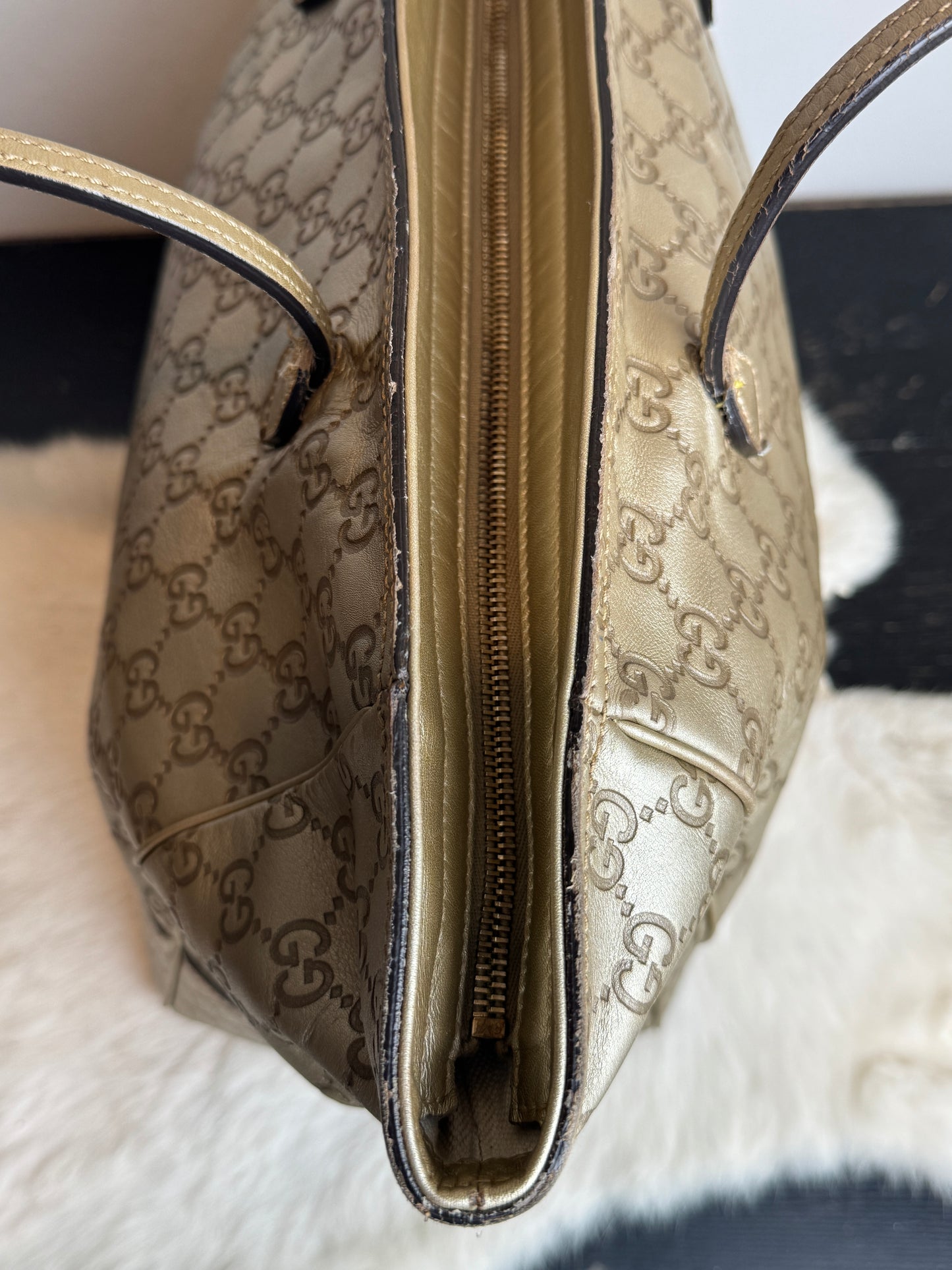Gucci Gold All Leather Guccissima Metallic Zipper Tote
