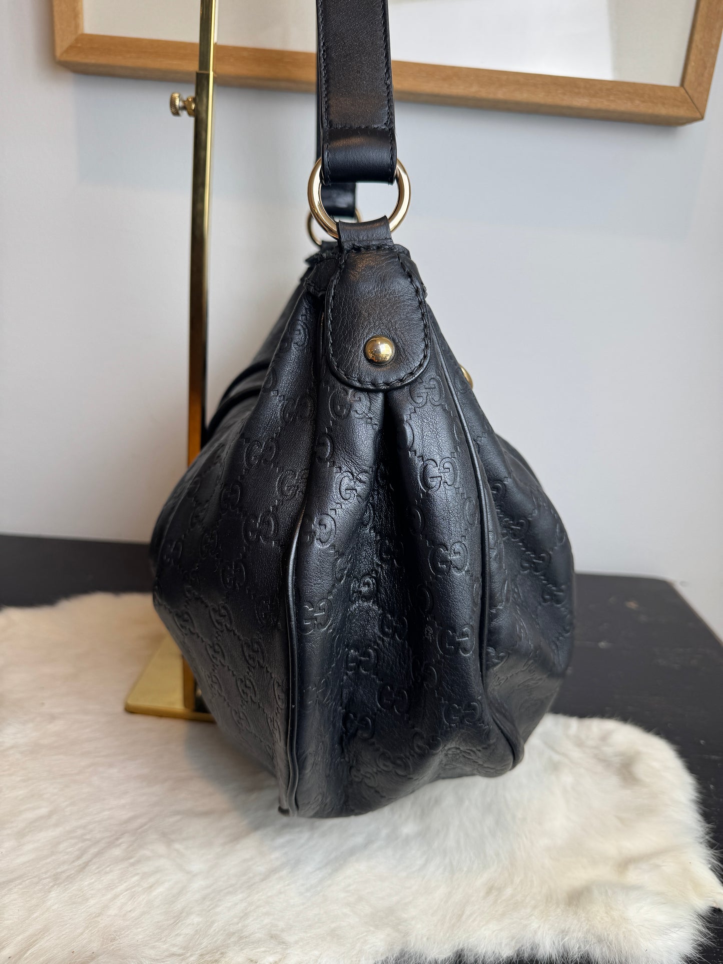 GUCCI Black Guccissima Leather Sukey Original Hobo Bag