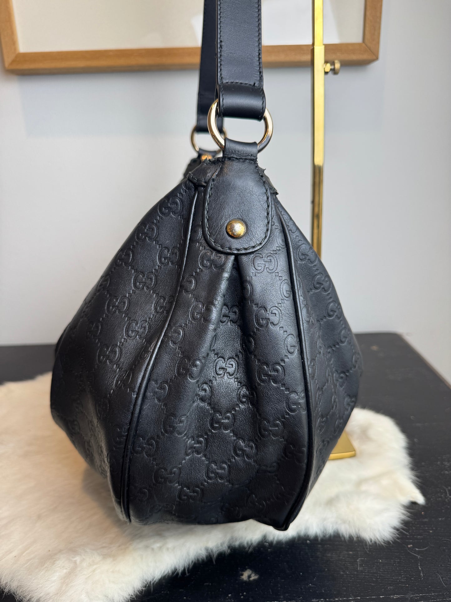 GUCCI Black Guccissima Leather Sukey Original Hobo Bag