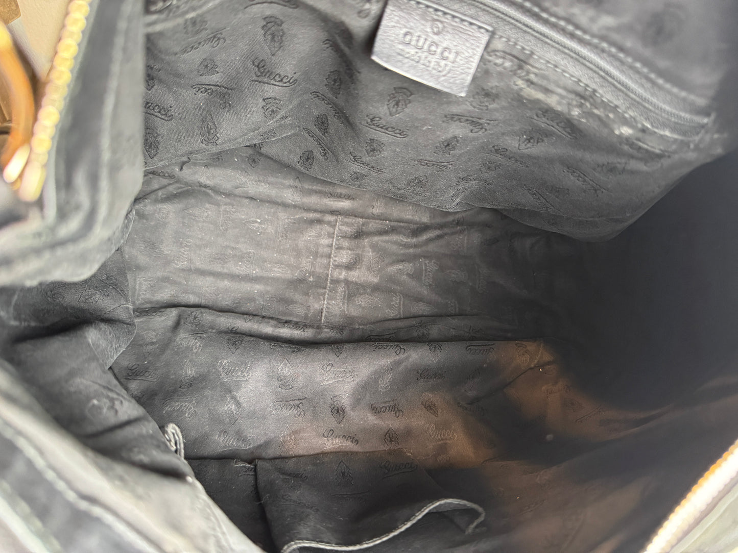 GUCCI Black Guccissima Leather Sukey Original Hobo Bag