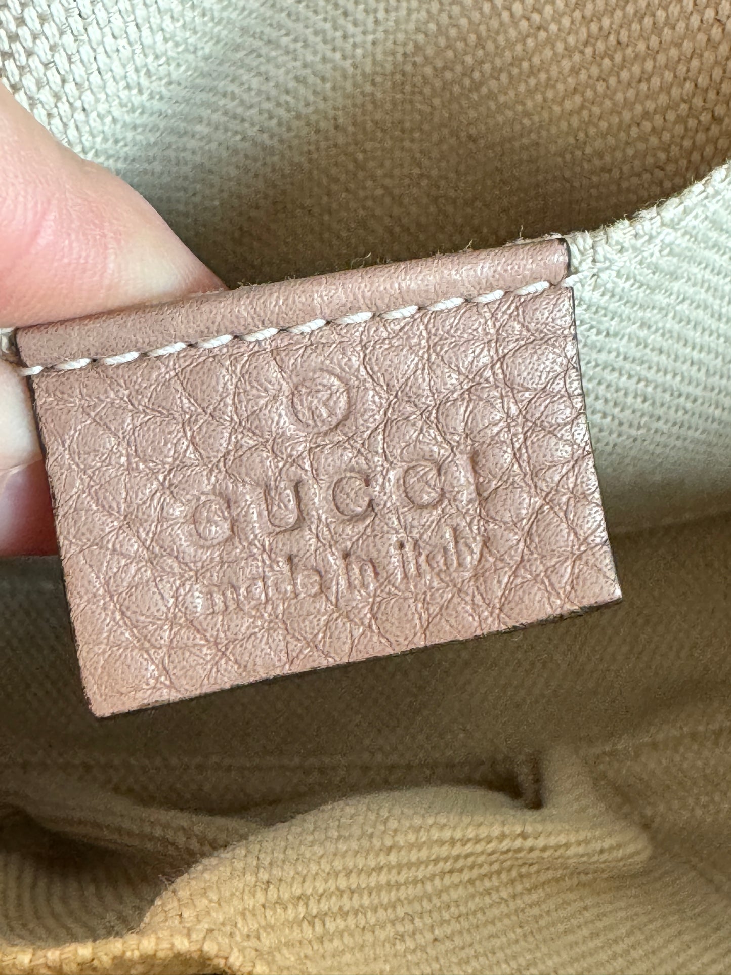 GUCCI Soho Disco Blush Pebbled Camera Bag