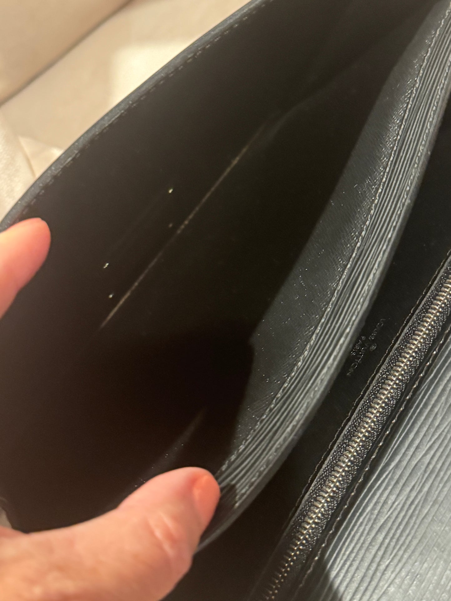 Louis Vuitton Epi Leather Pochette Sellier Dragonne Black Clutch