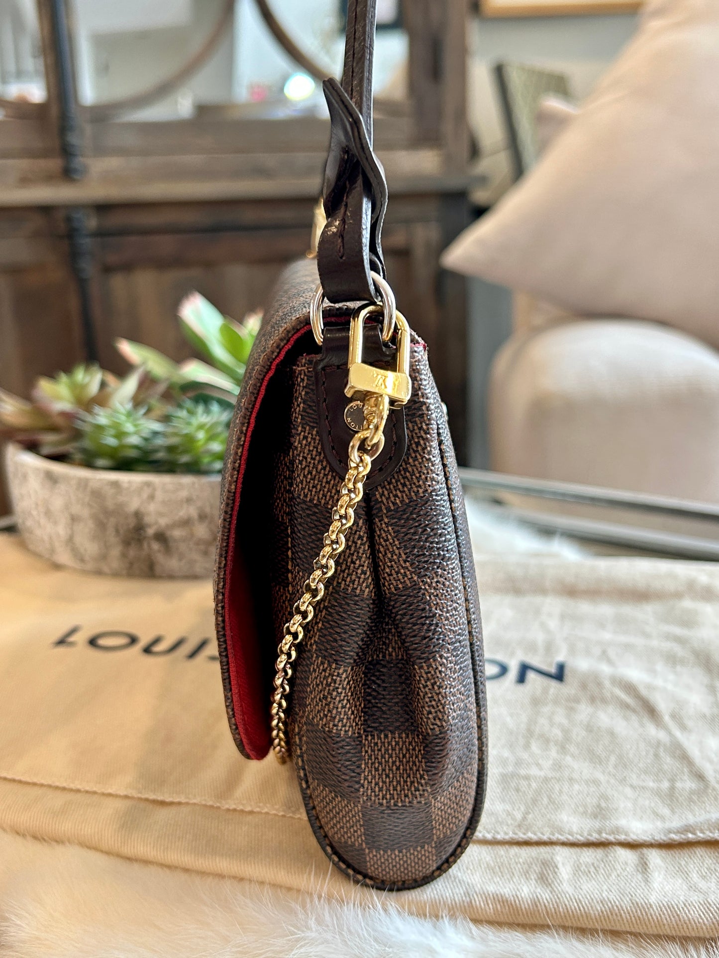 How To Spot Authentic Louis Vuitton Favorite MM Bag and Where To Find the  Date Code 