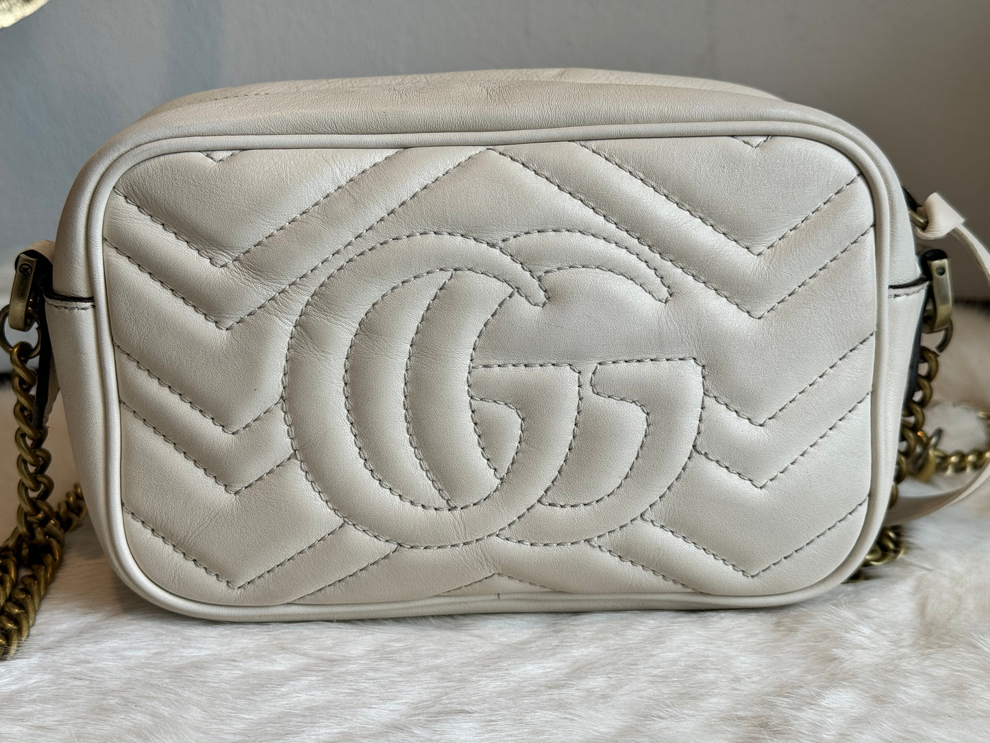 GUCCI Mini Marmont Camera Bag Ivory