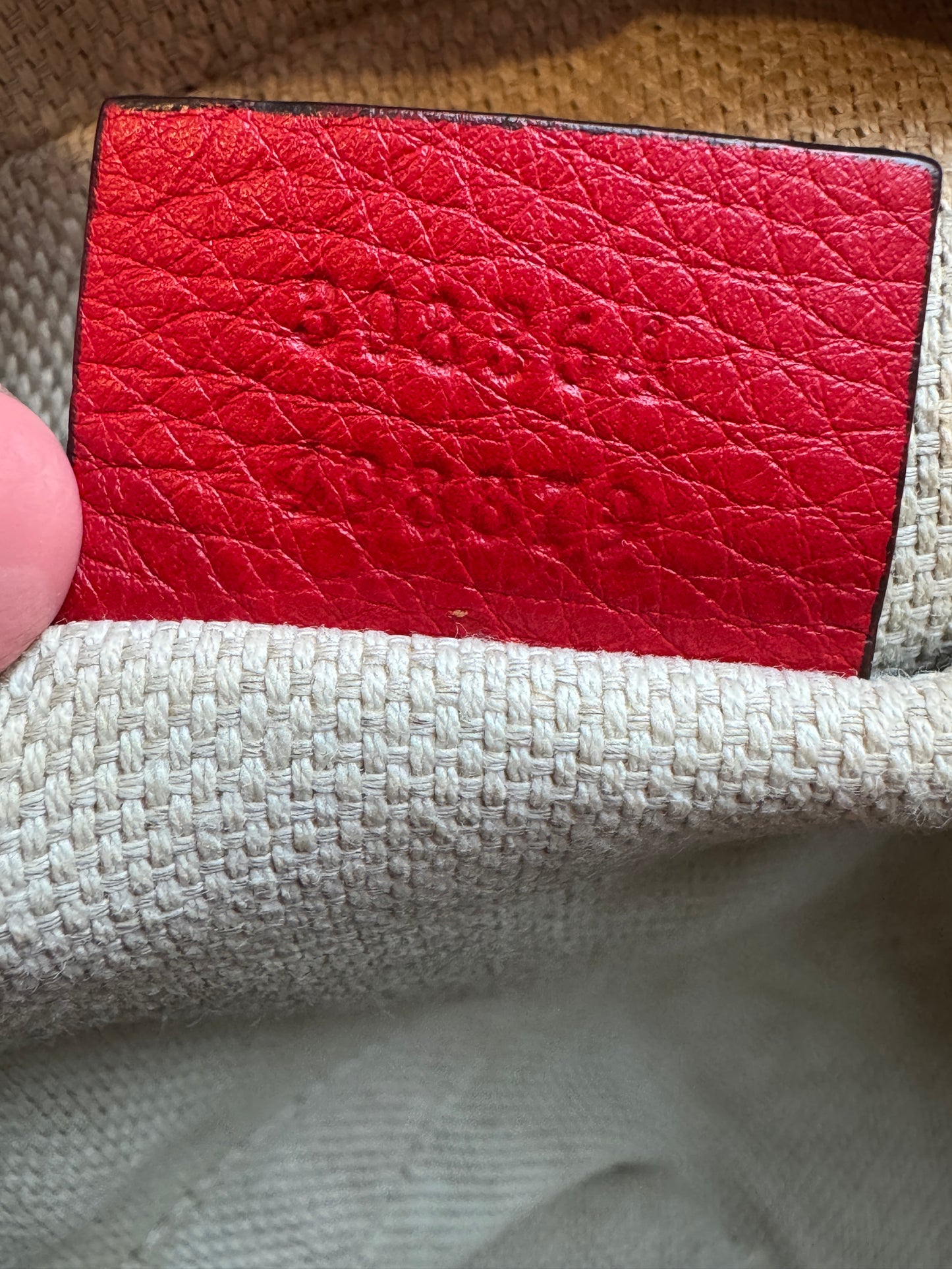 GUCCI Soho Disco Red Pebbled Camera Bag