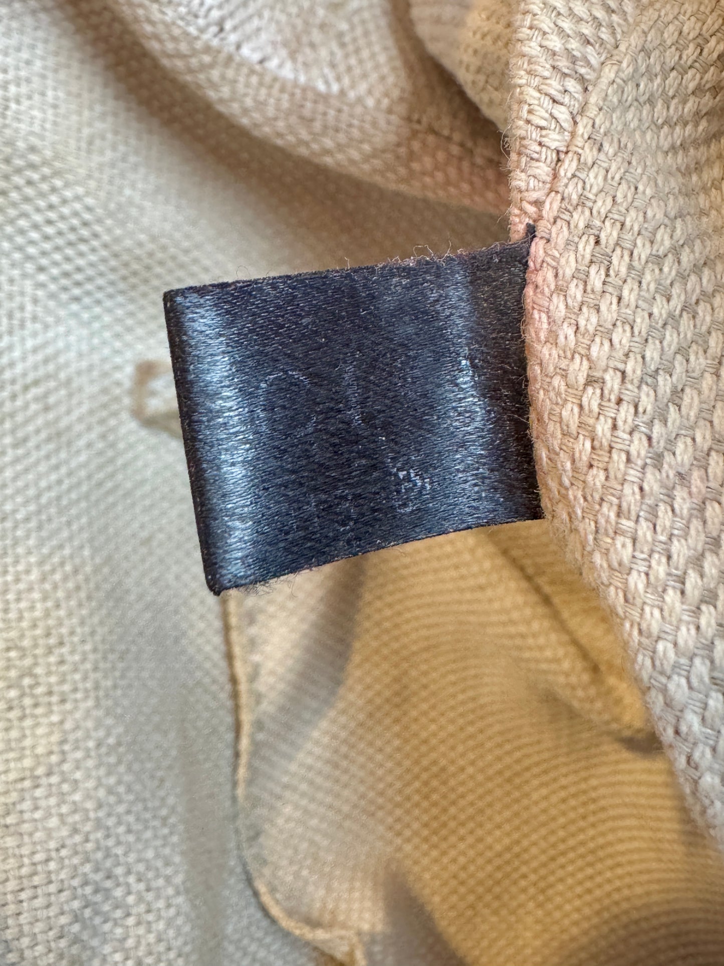GUCCI Soho Disco Red Pebbled Camera Bag
