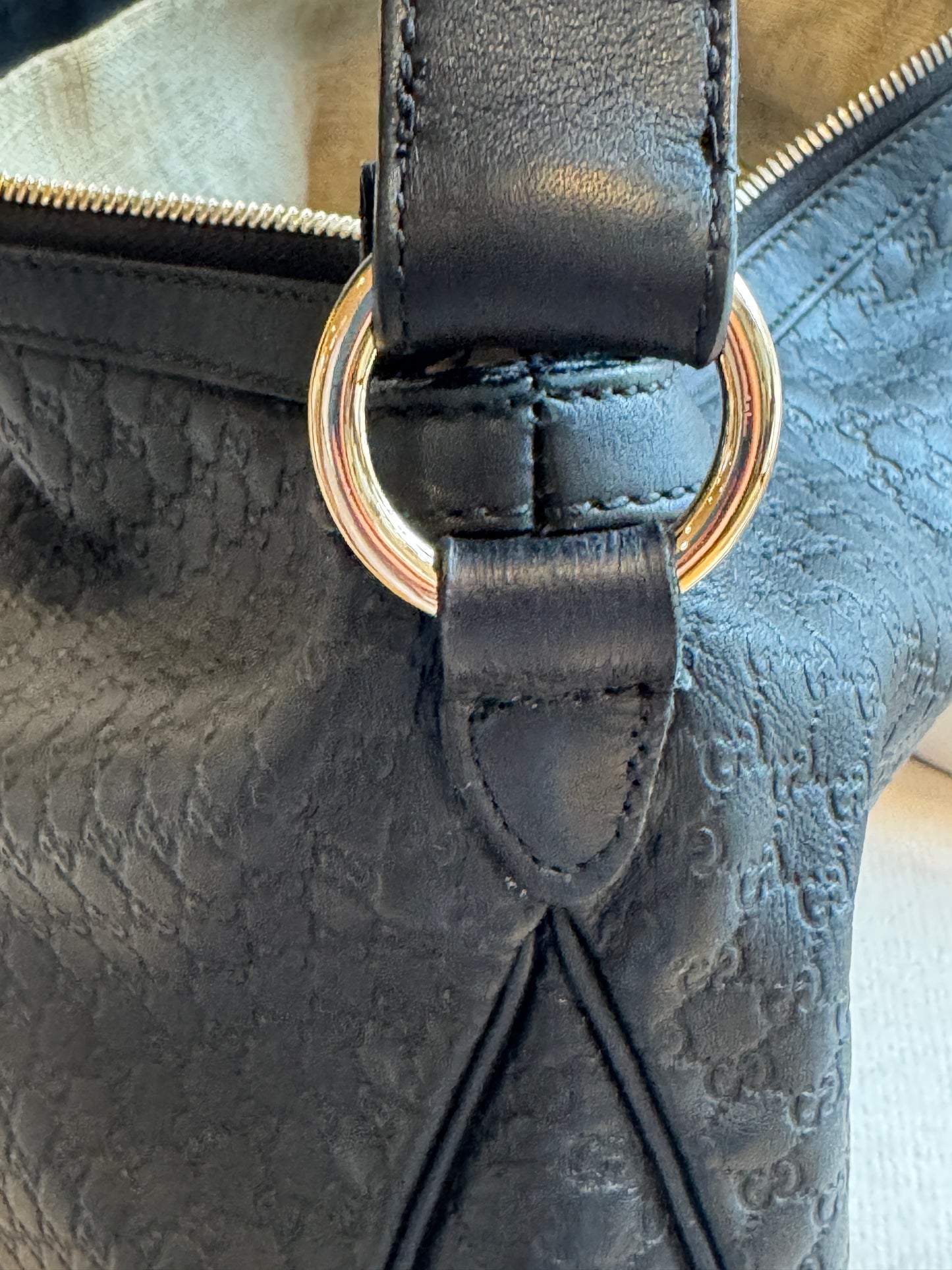 GUCCI Bree Micro-Guccissima Signature Black Large Hobo