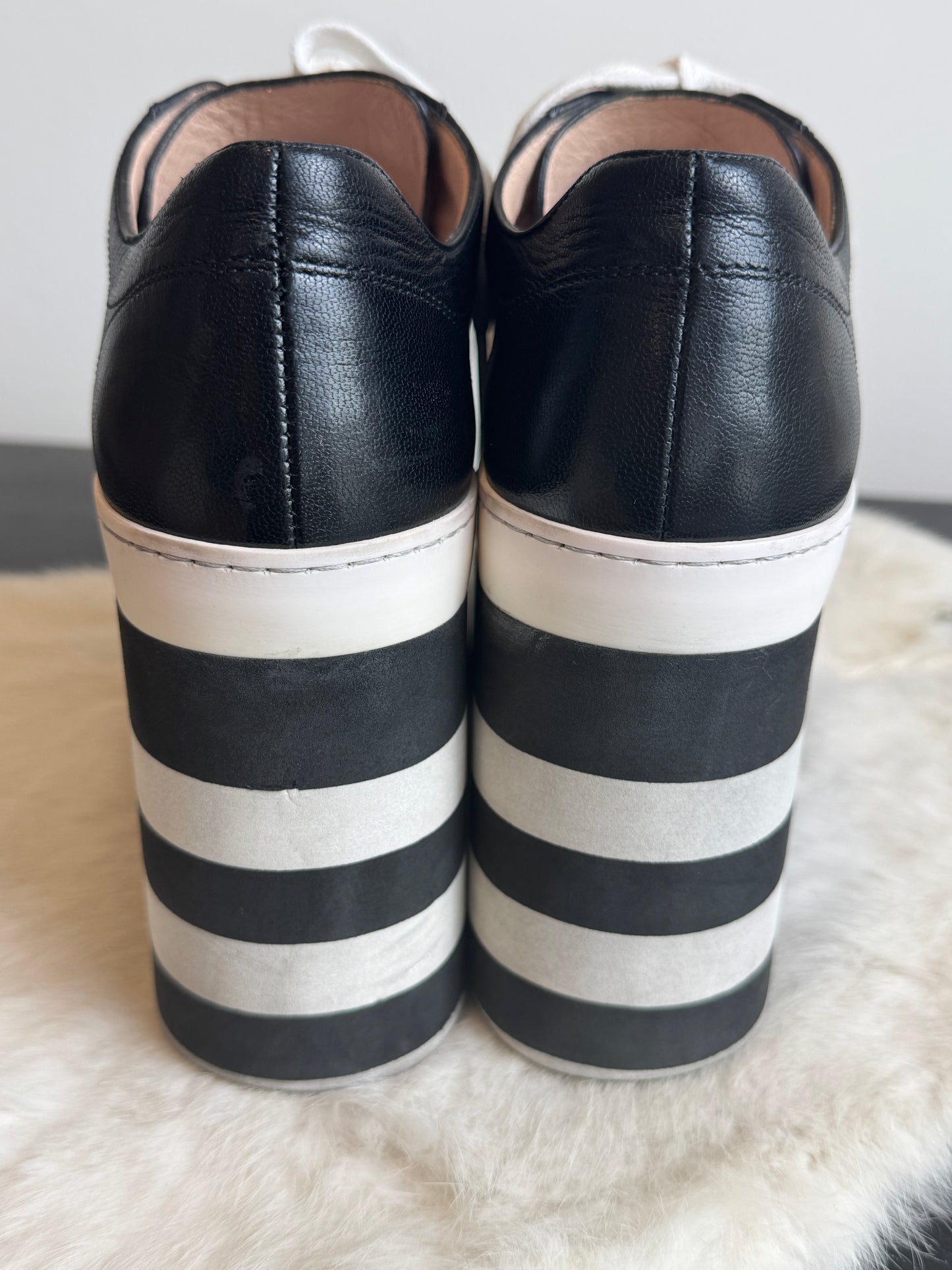 GUCCI Black Peggy Platforms Women's 37.5EU