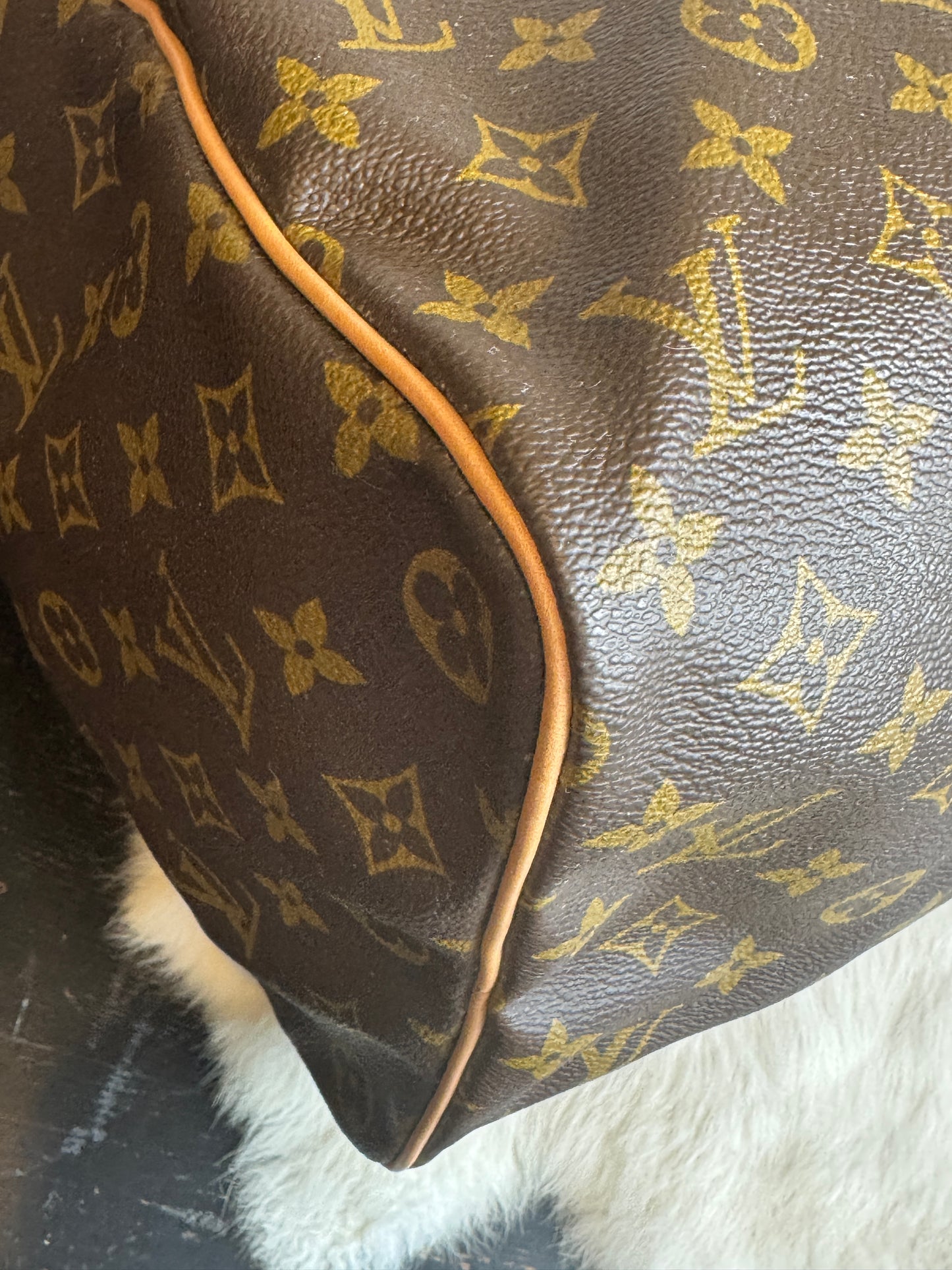 Louis Vuitton Monogram Keepall 45 Duffel