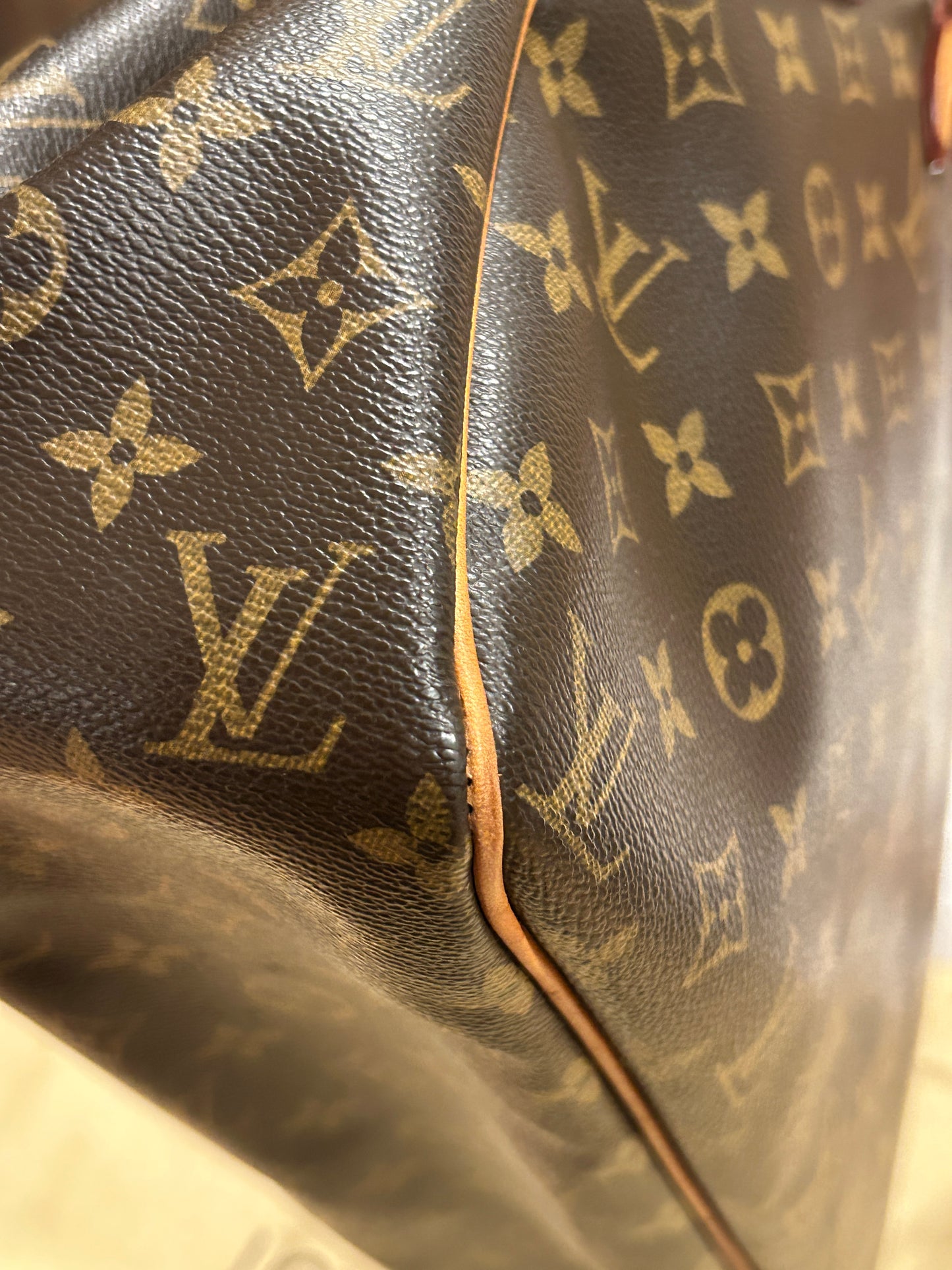 Pre-Loved Louis Vuitton Batignolles Horizontal – Ascherman Home