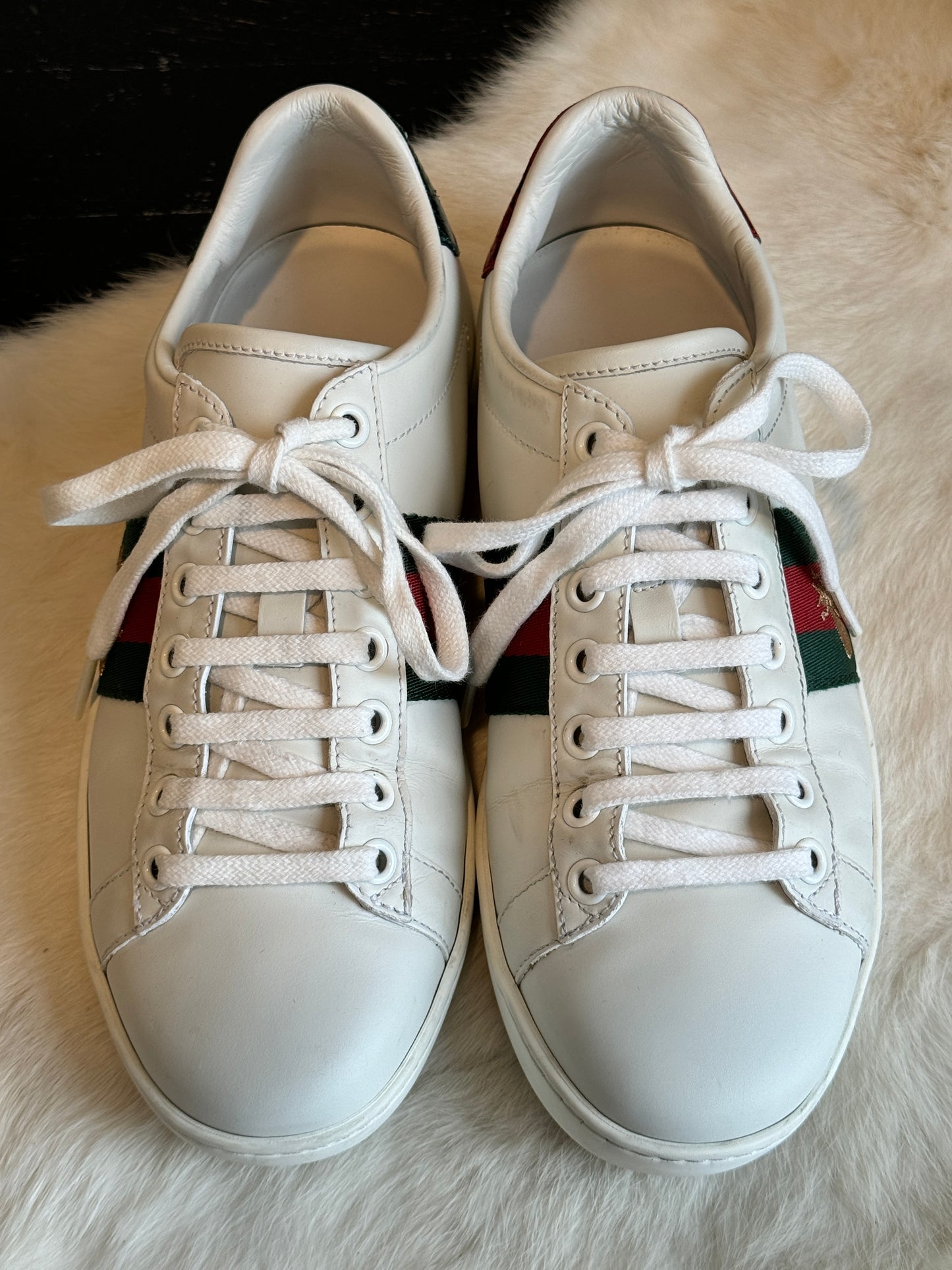 Gucci Ace Bees Sneakers Size 35EU