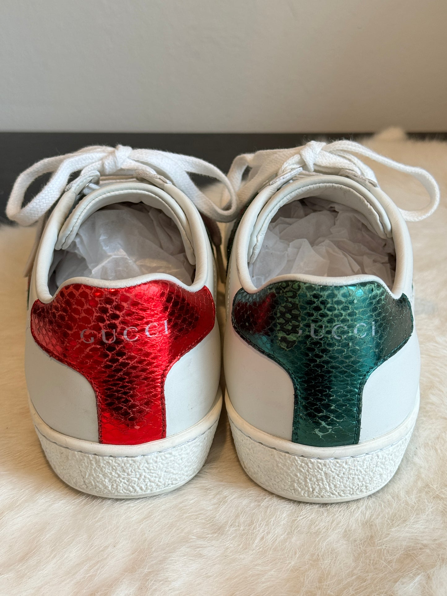 Gucci Ace Bees Sneakers Size 35EU