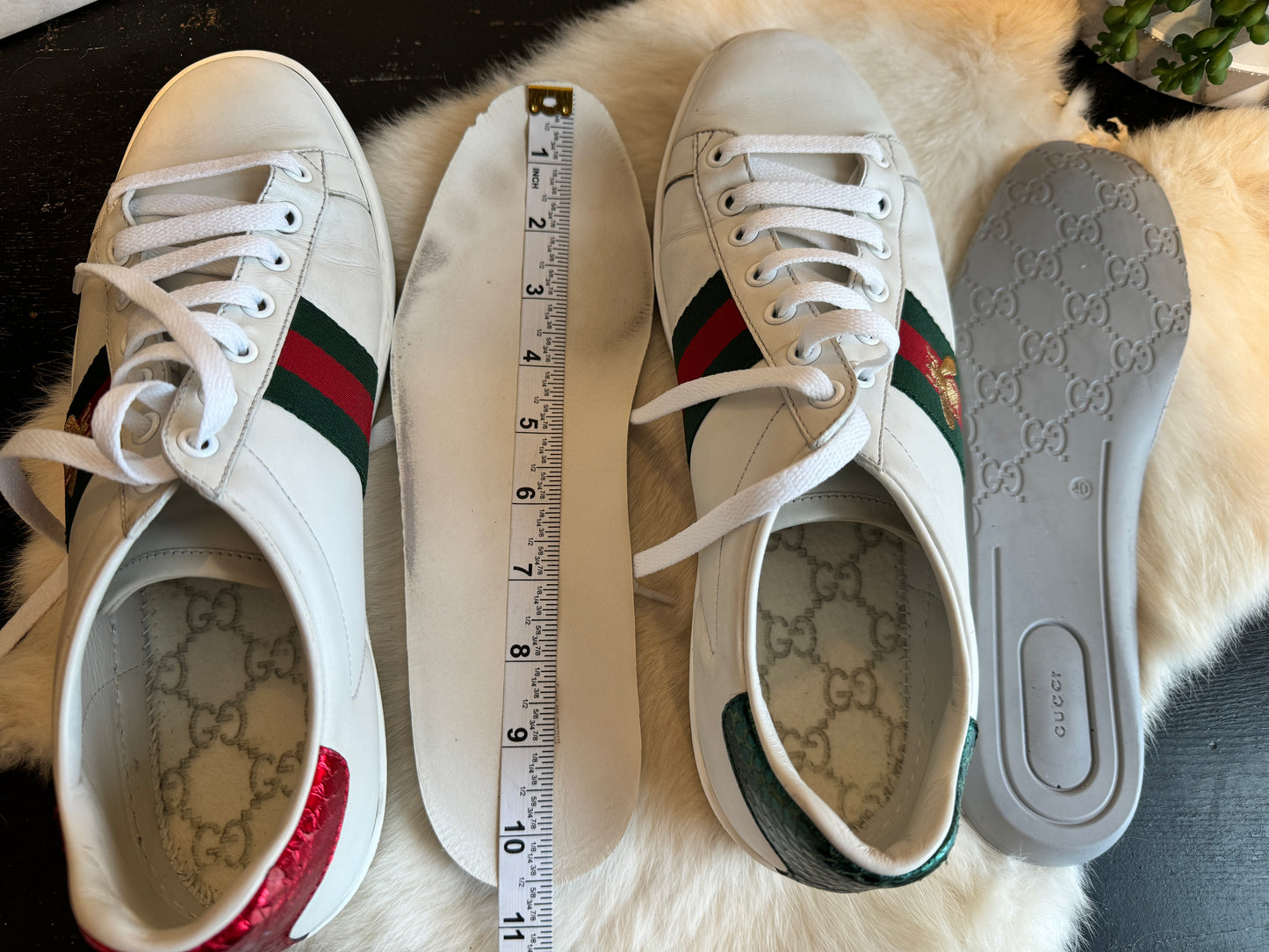 Gucci Ace Bees Sneakers Size 40EU