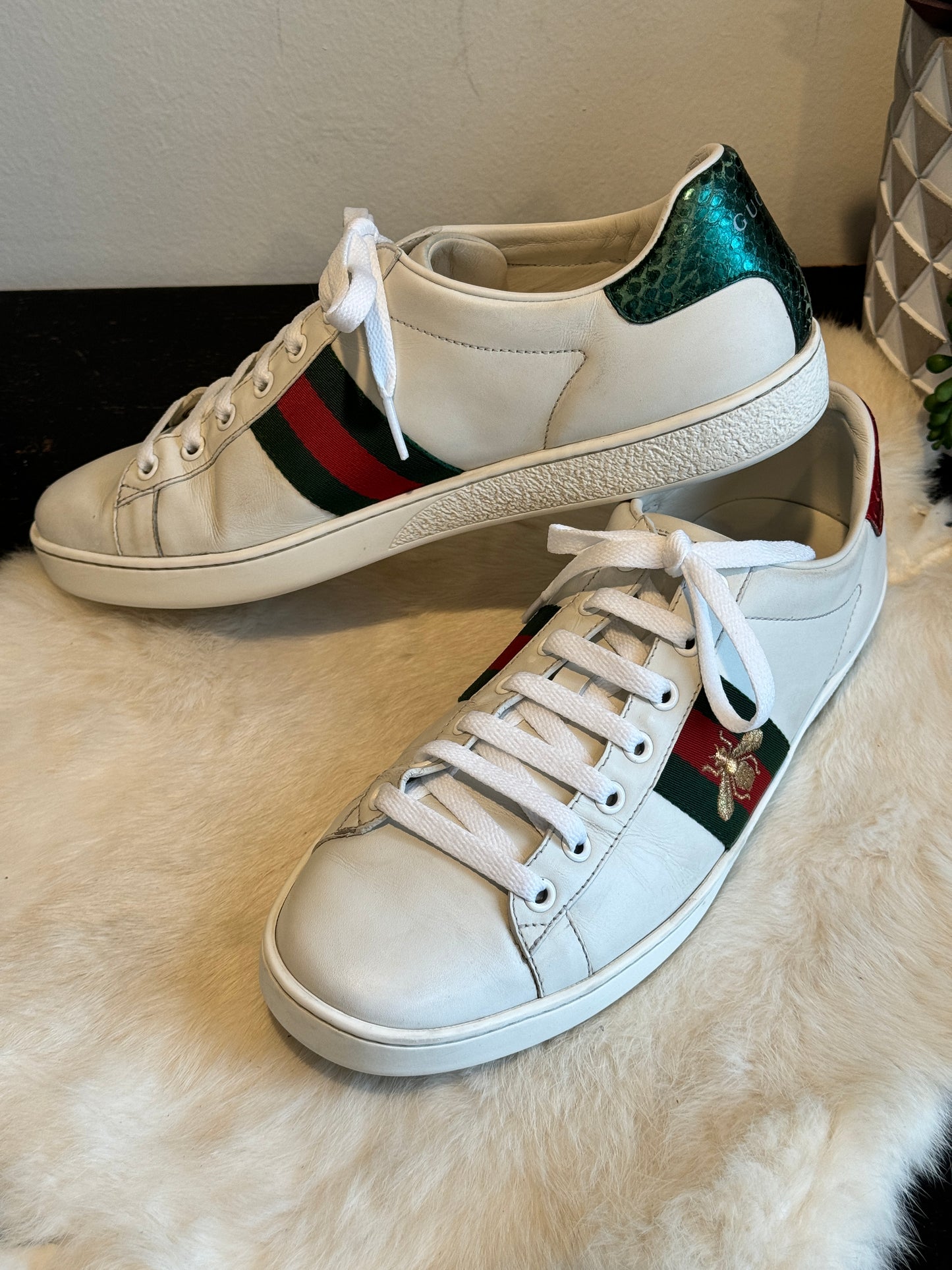 Gucci Ace Bees Sneakers Size 40EU