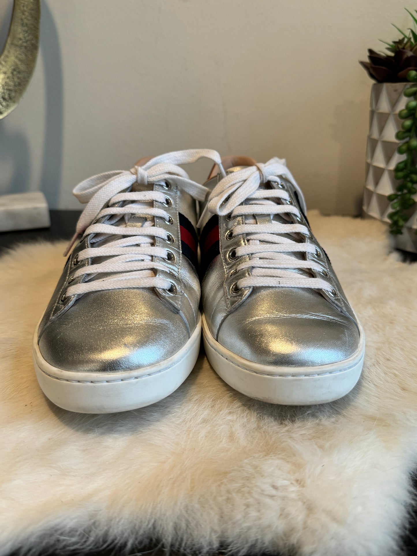 Gucci Ace Silver Bulldogs Sneakers Size 39EU