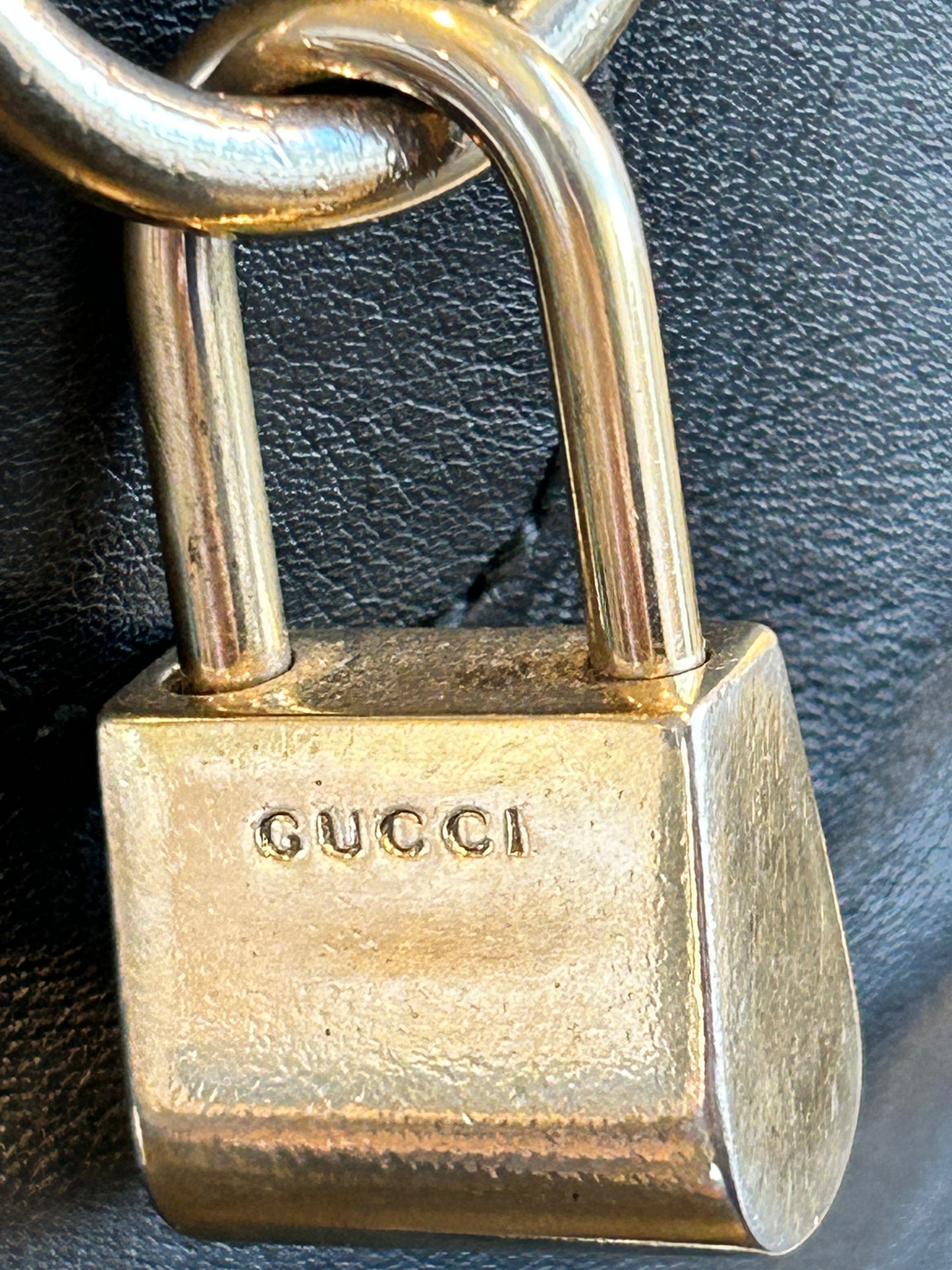 GUCCI Joy Boston Bag Microguccissima Medium Black