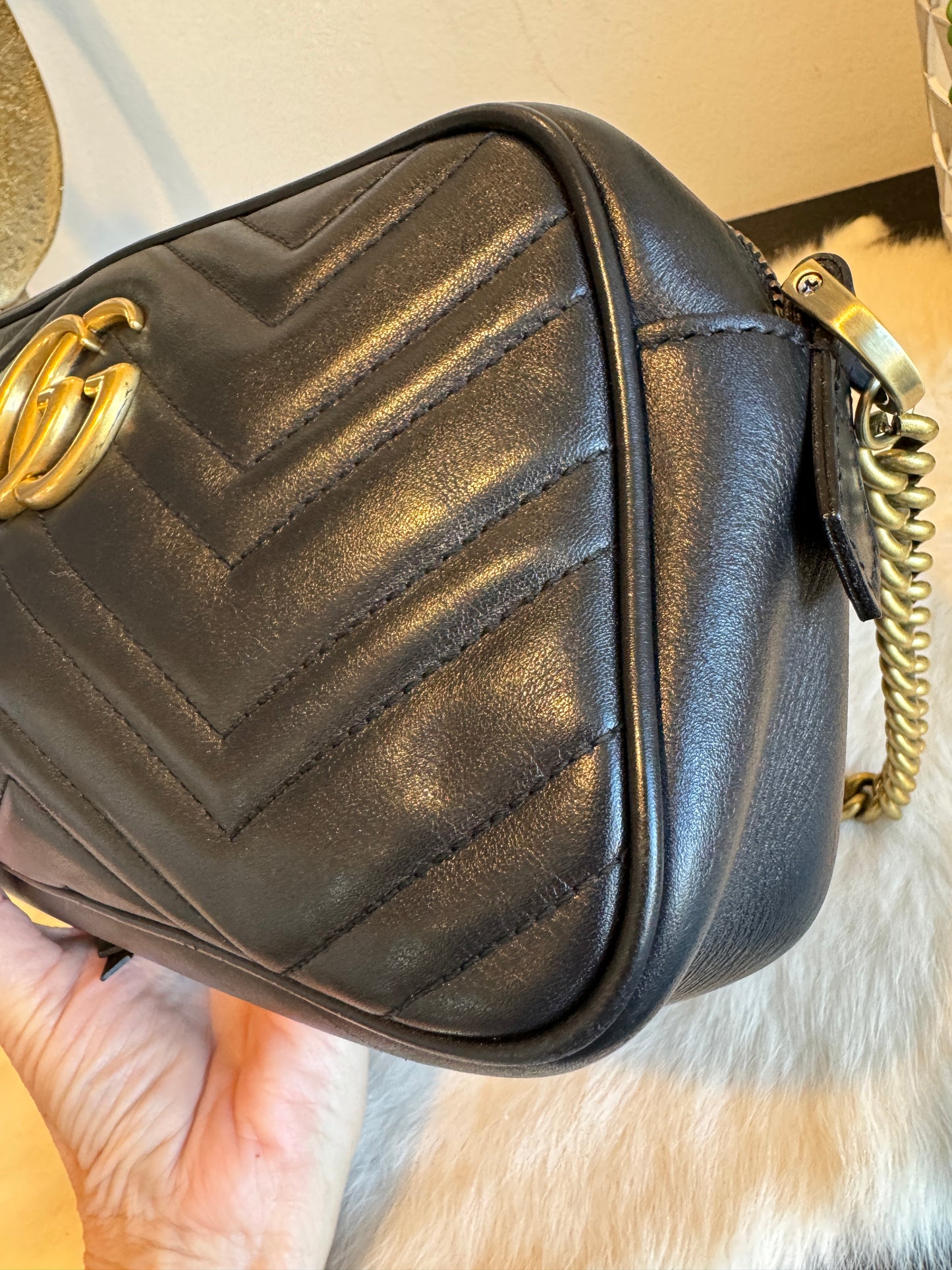 GUCCI Black Leather GG Marmont Small Camera Bag