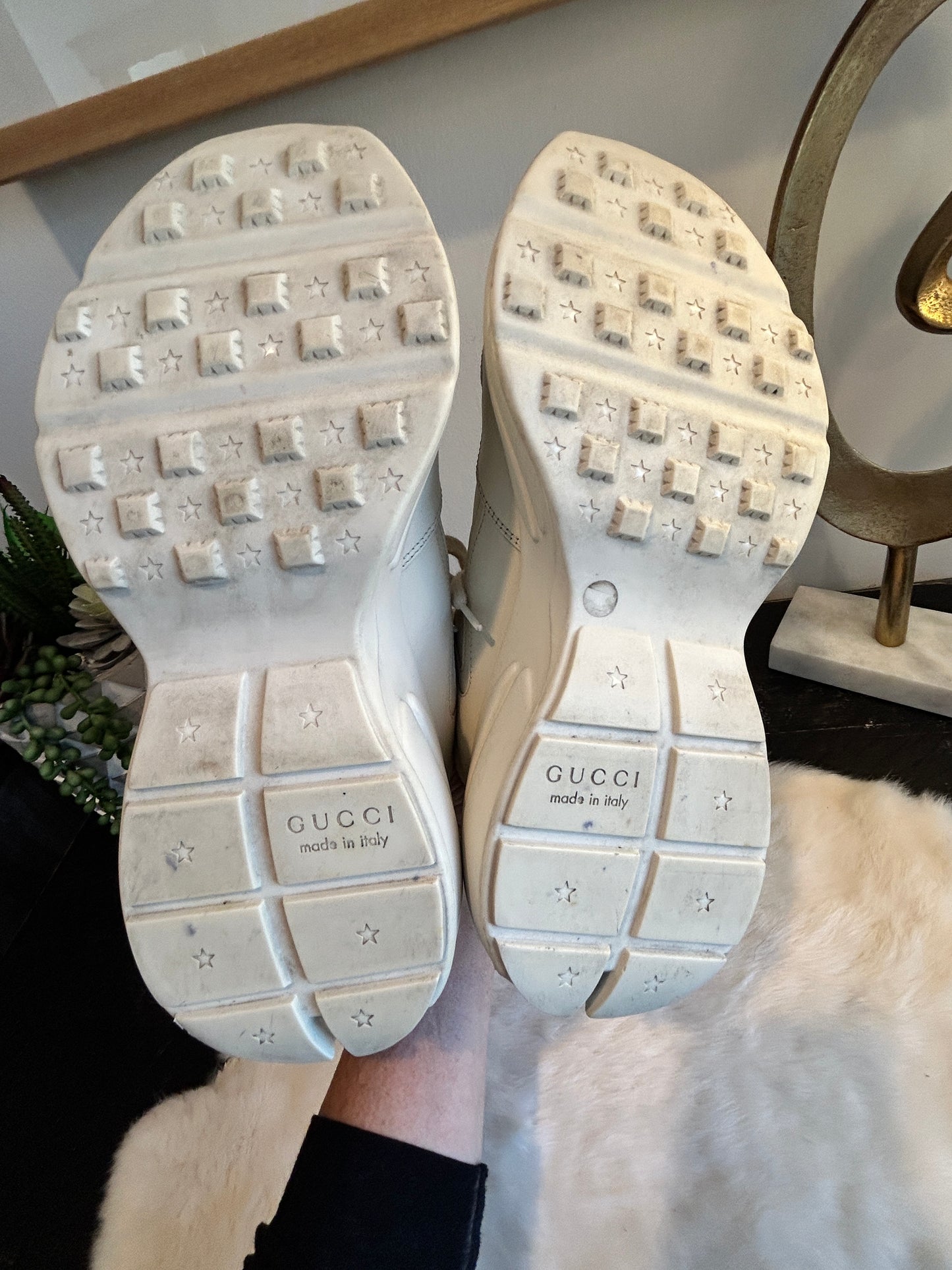 GUCCI Rhyton Ivory Sneakers Mens 7EU (Womens 40EU)