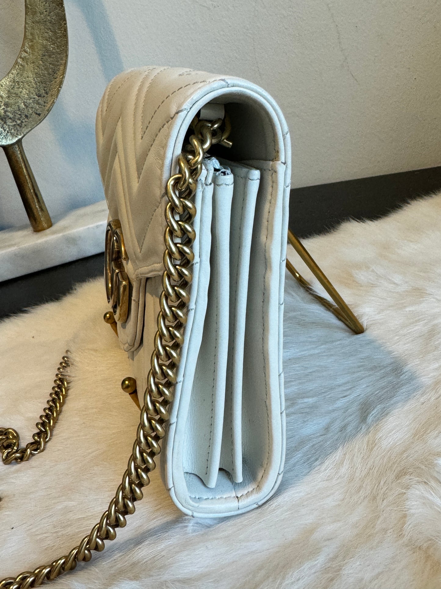 GUCCI Ivory Leather GG Marmont Mini WOC