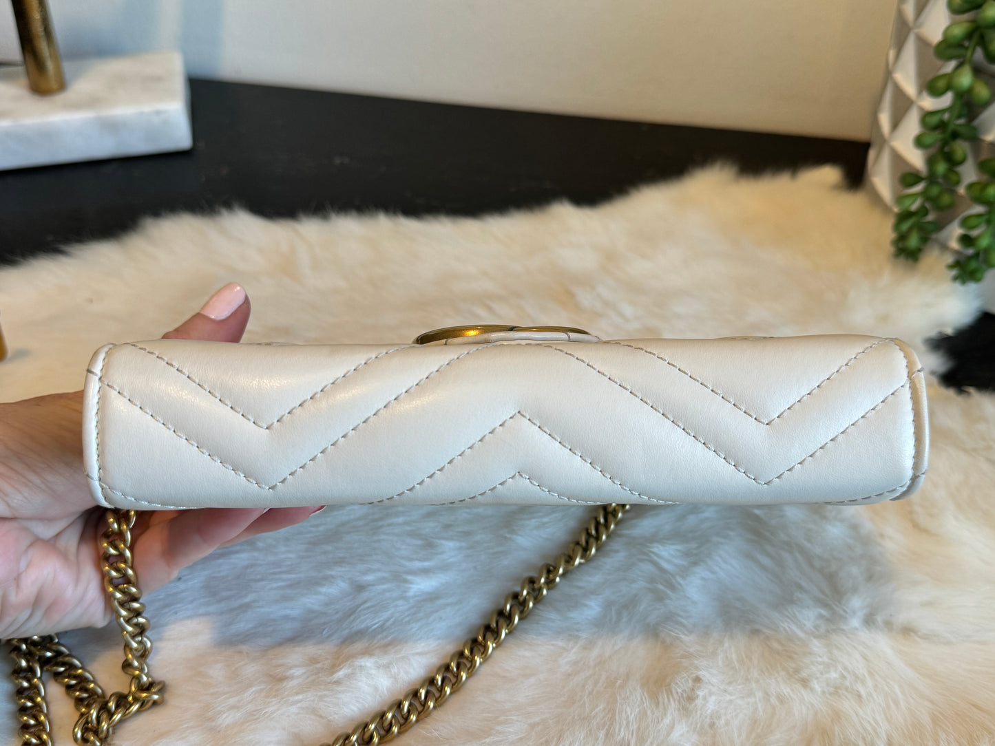 GUCCI Ivory Leather GG Marmont Mini WOC