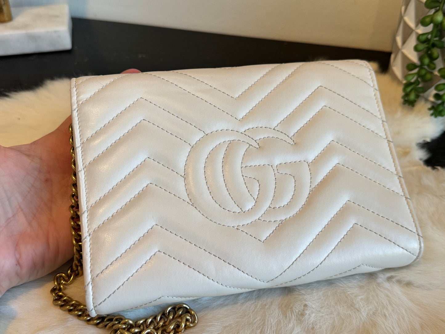 GUCCI Ivory Leather GG Marmont Mini WOC